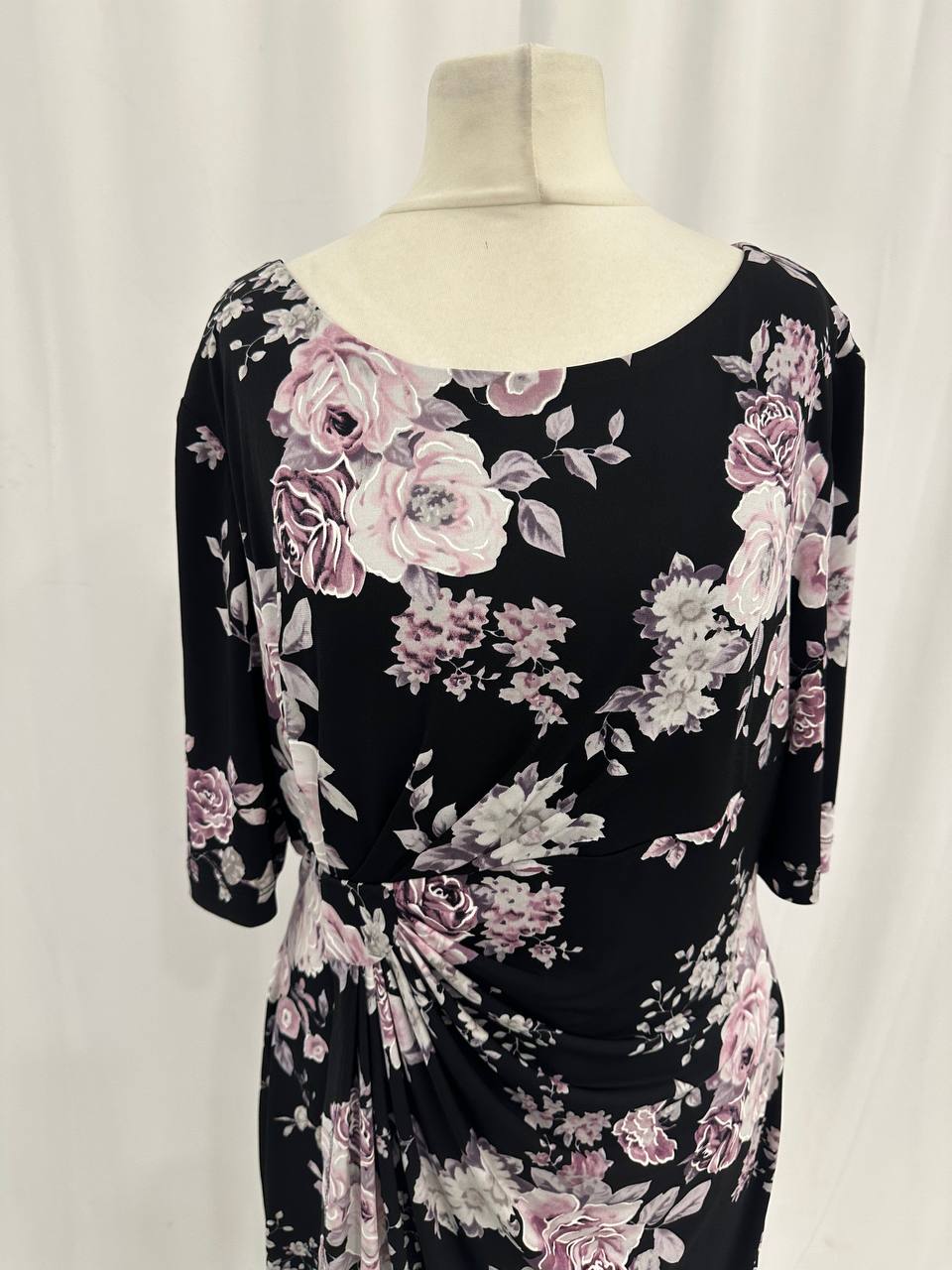 Connected apparel dress uc-d4