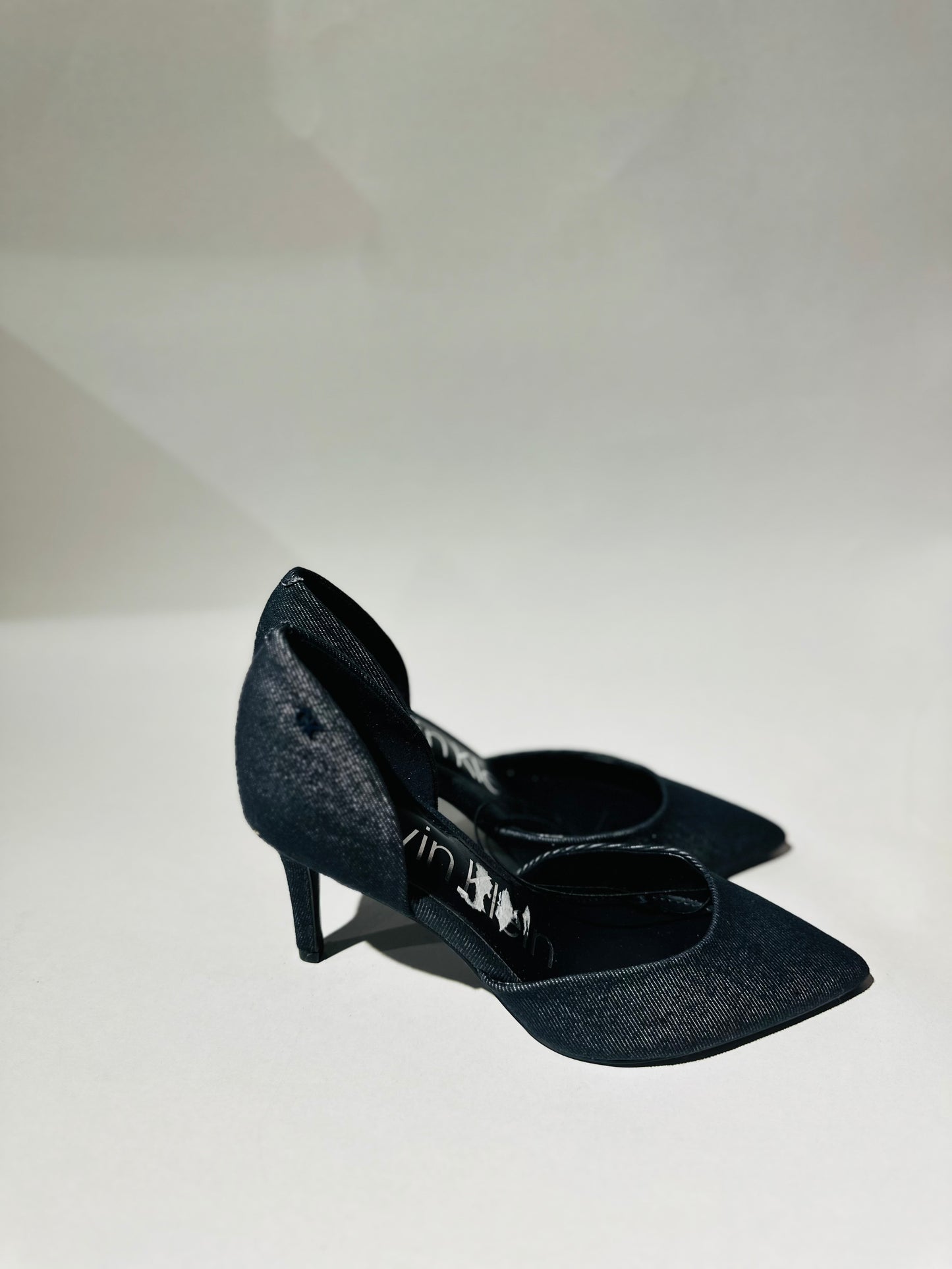 Calvin Klein shoes size 37.5