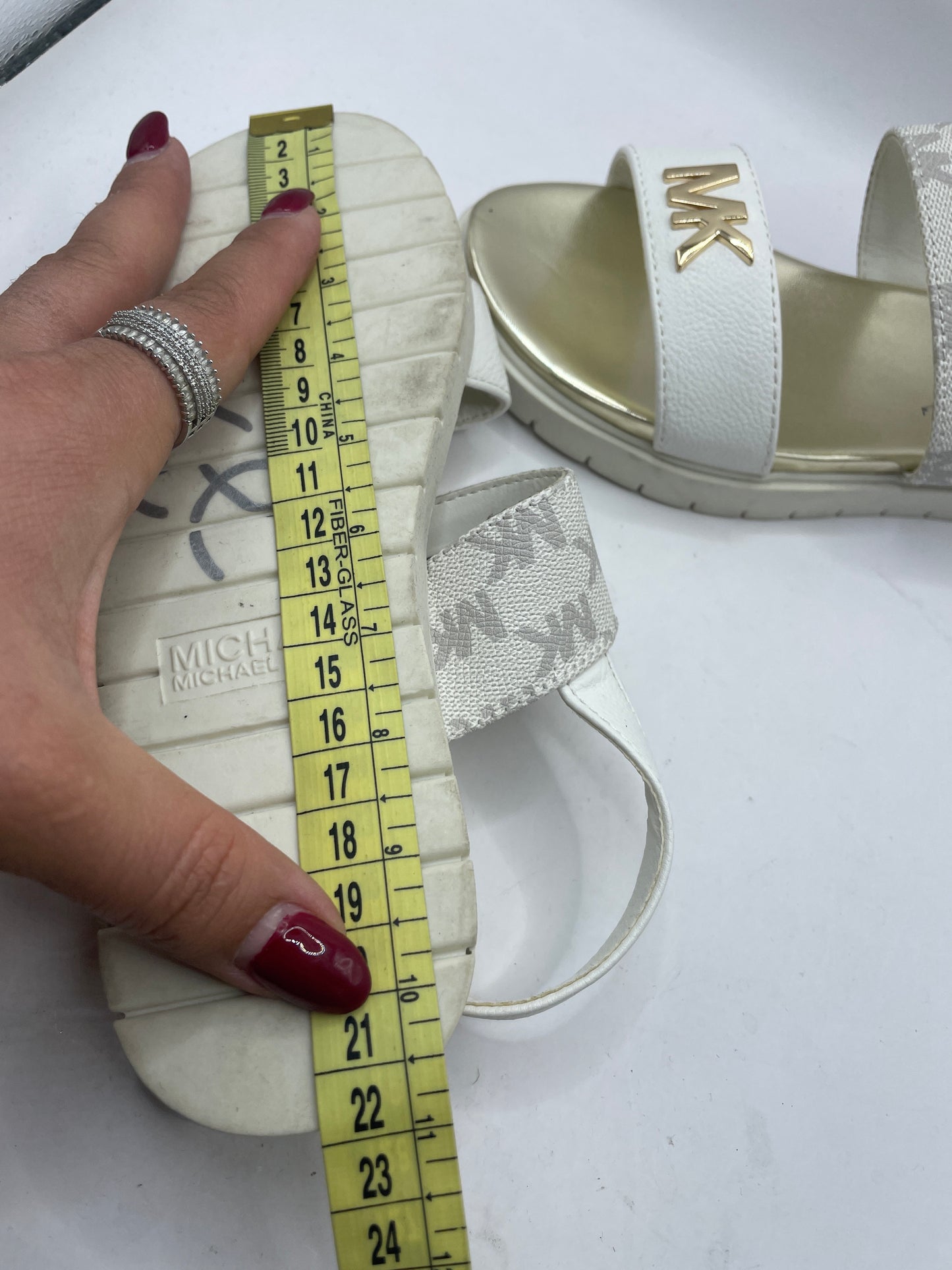 Michael kors kids sandal