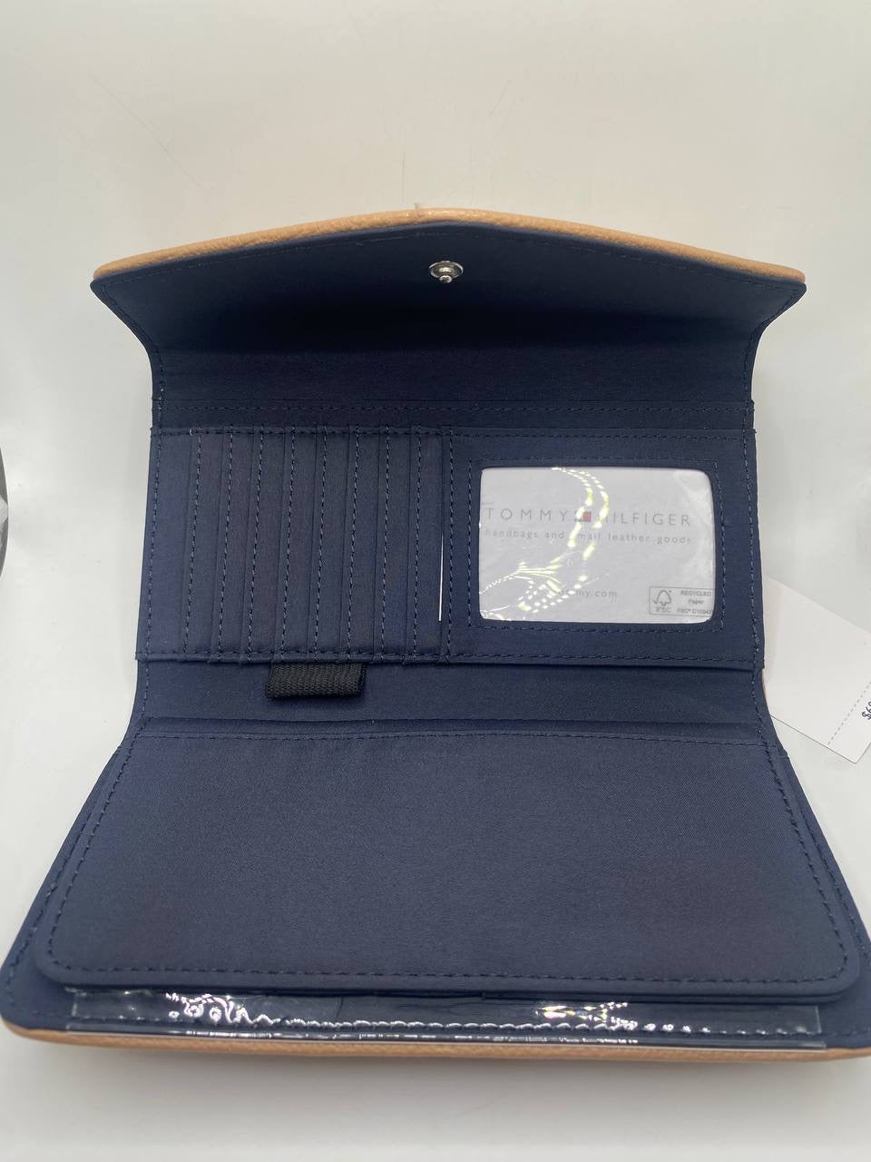Tommy Hilfiger wallet brown