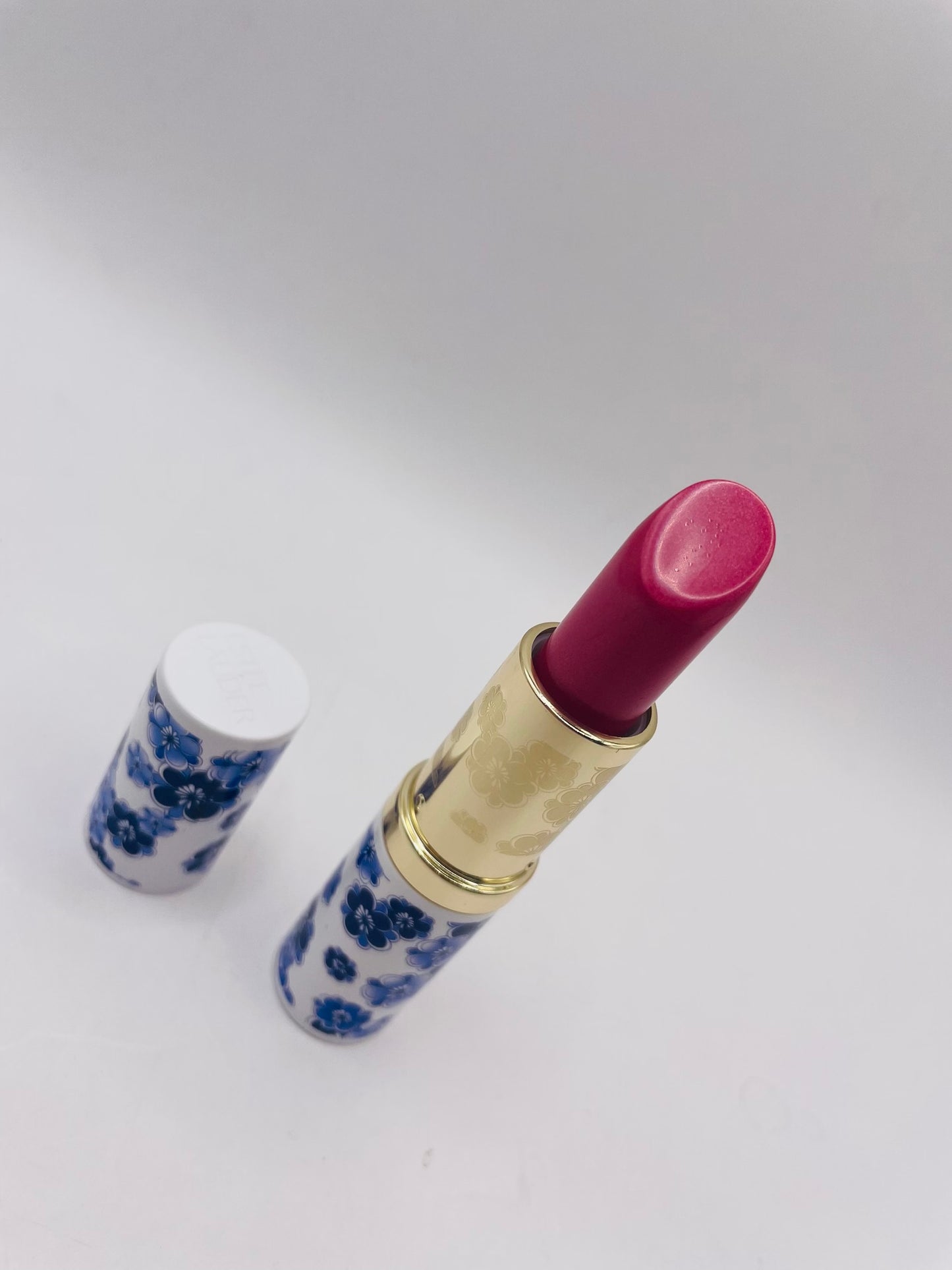 Estée Lauder lipstick