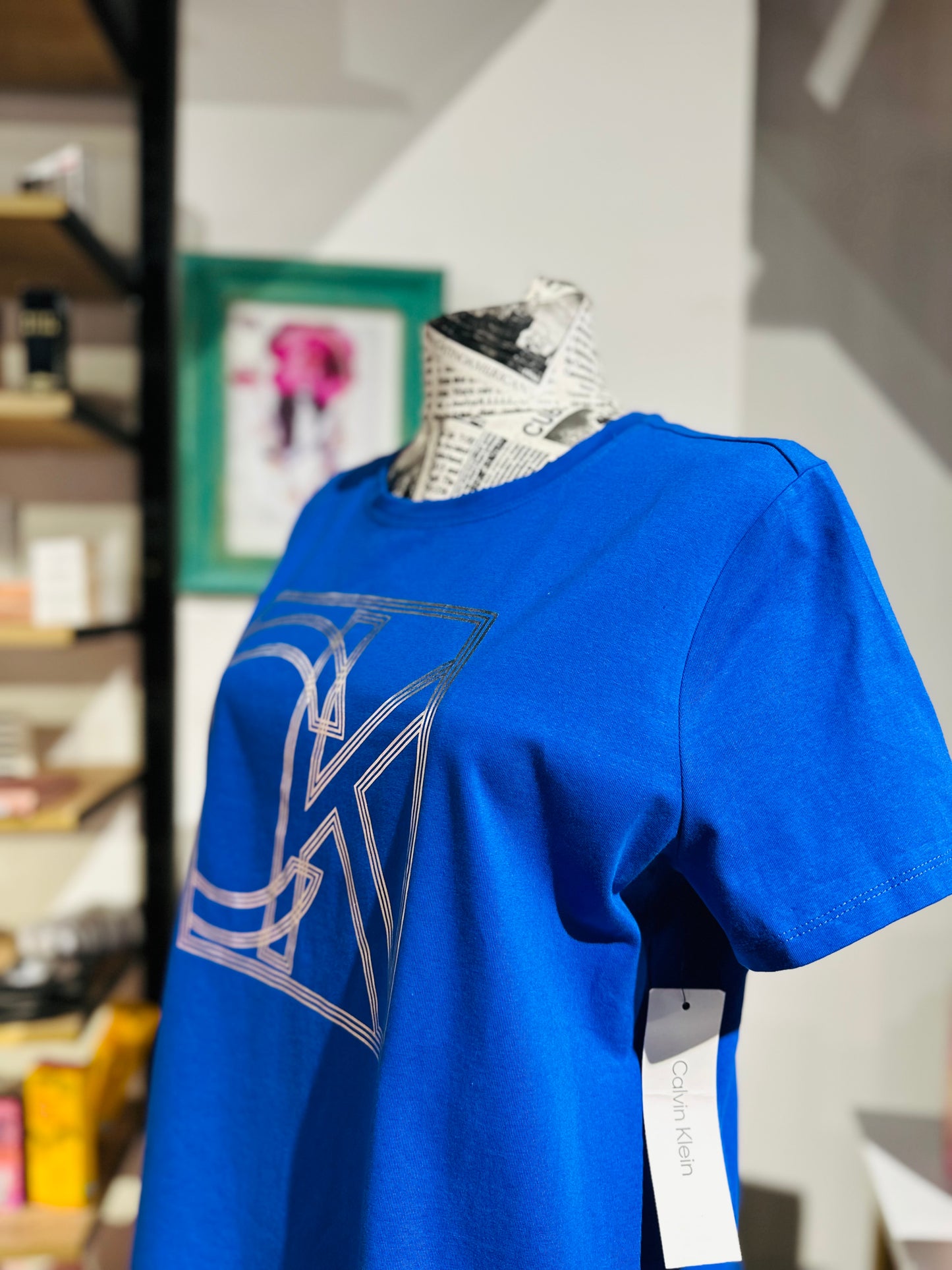 Calvin Klein t-shirt size medium