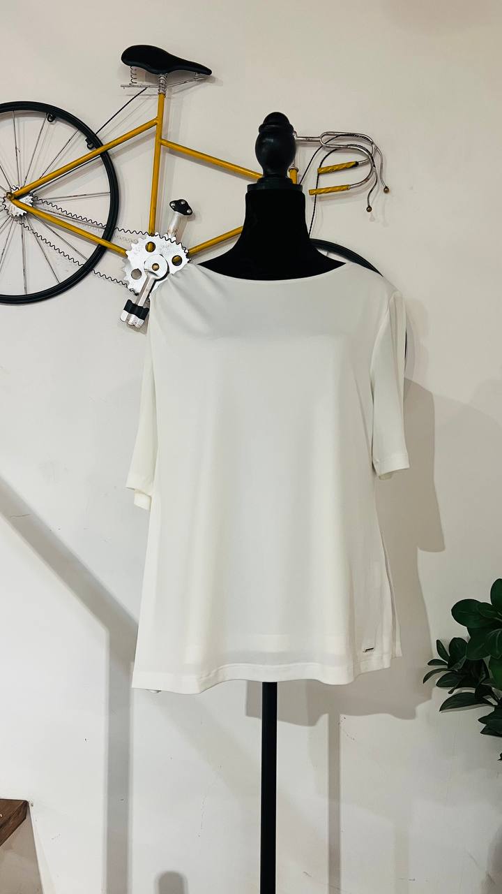 Calvin Klein top size X-Large