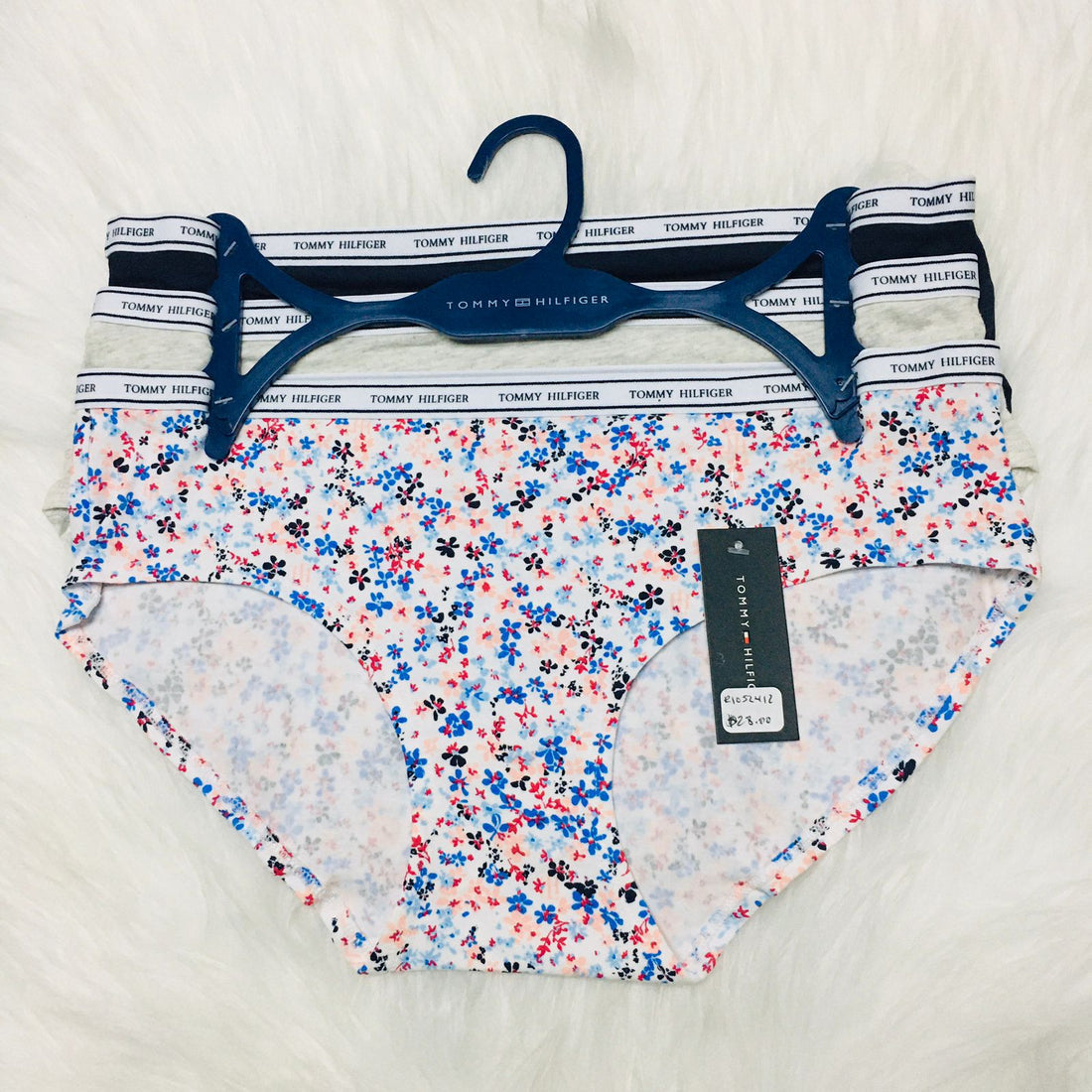 Tommy Hilfiger underwear set size small