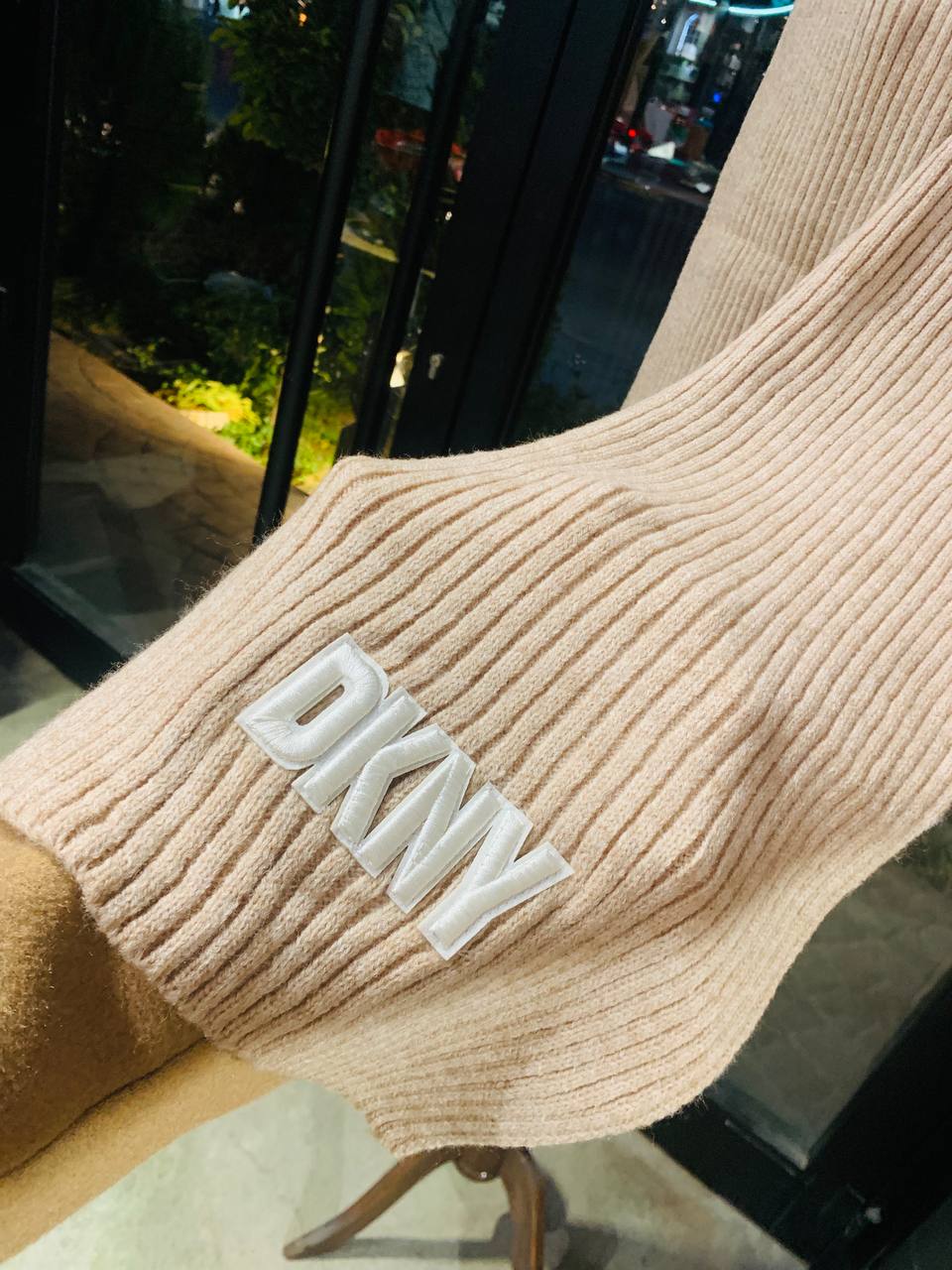 Dkny scarf