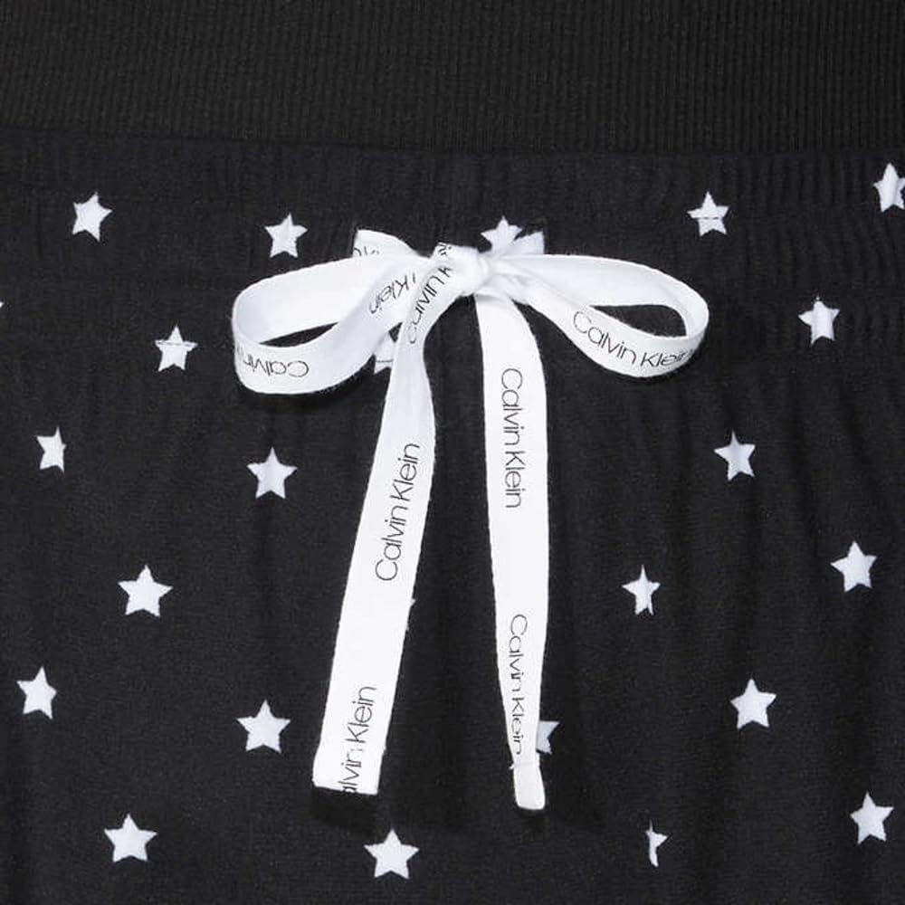 Calvin Klein has pajama set