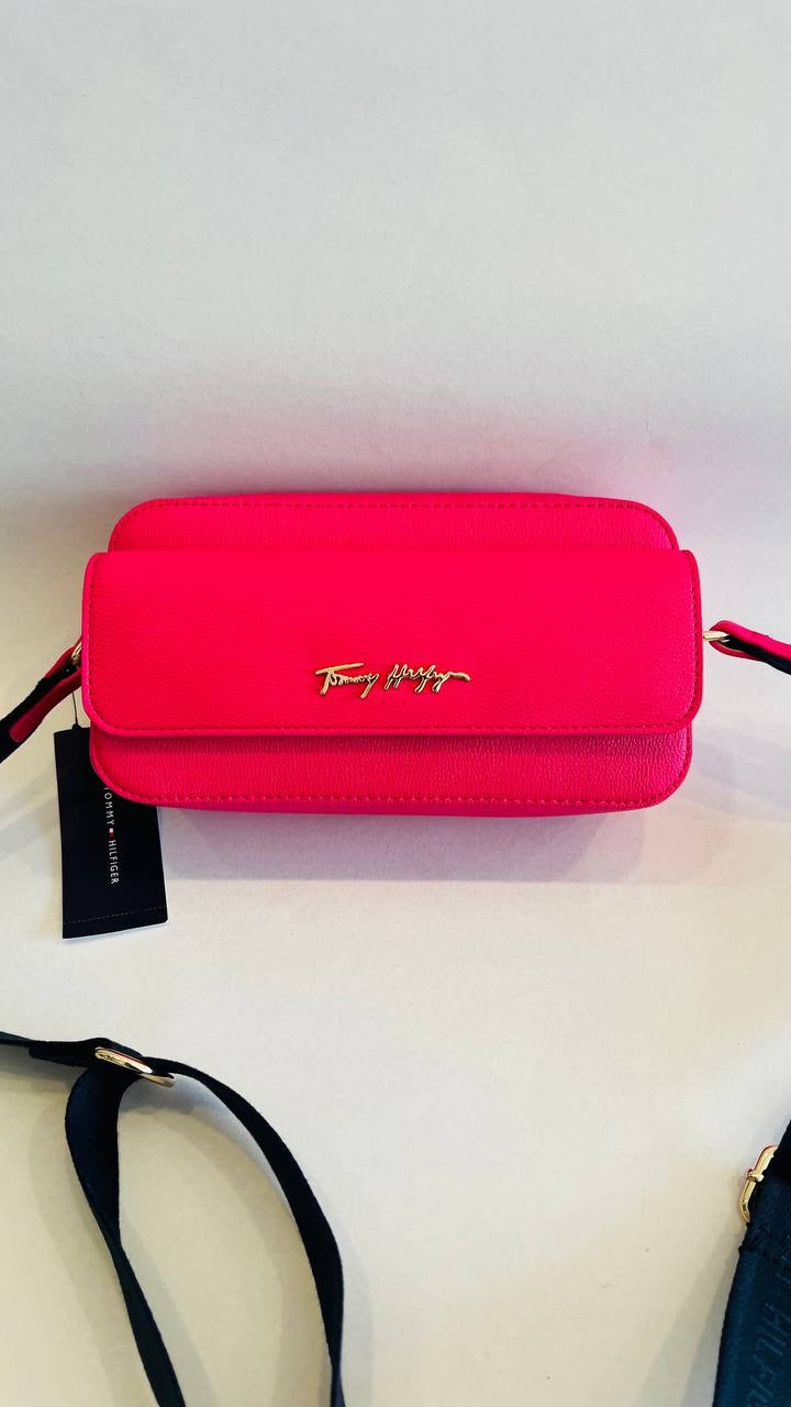 Tommy Hilfiger bag pink