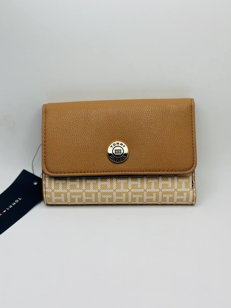 Tommy Hilfiger wallet