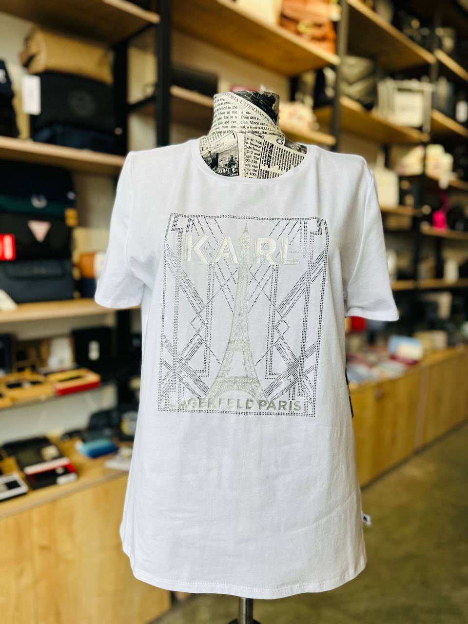 Karl Lagerfeld shirt size medium