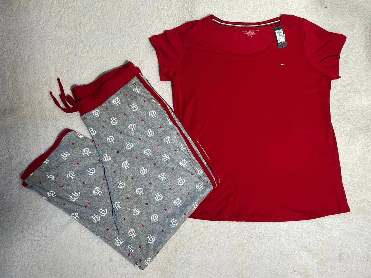 Tommy Hilfiger pajama set