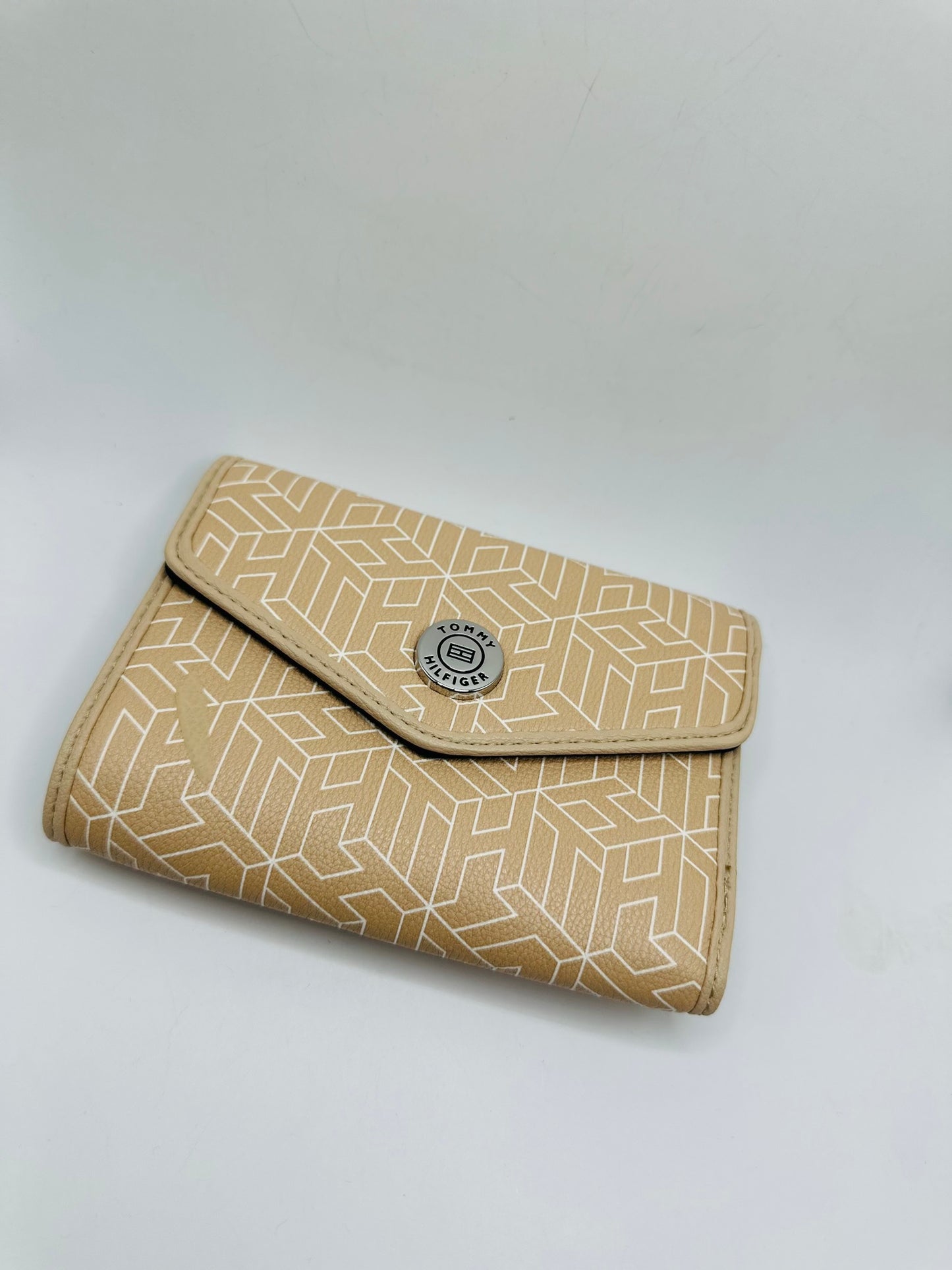 Tommy Hilfiger wallet