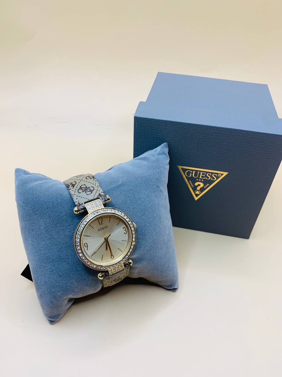Guess watch