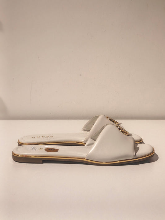 Guess sandal size 8M