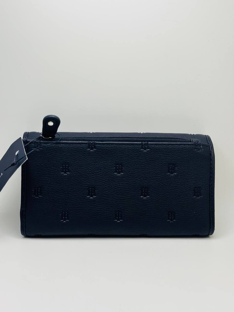 Tommy Hilfiger wallet