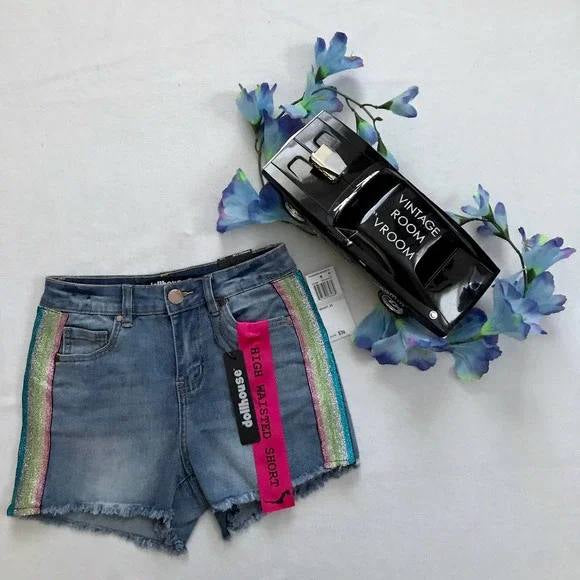 Dollhouse denim short