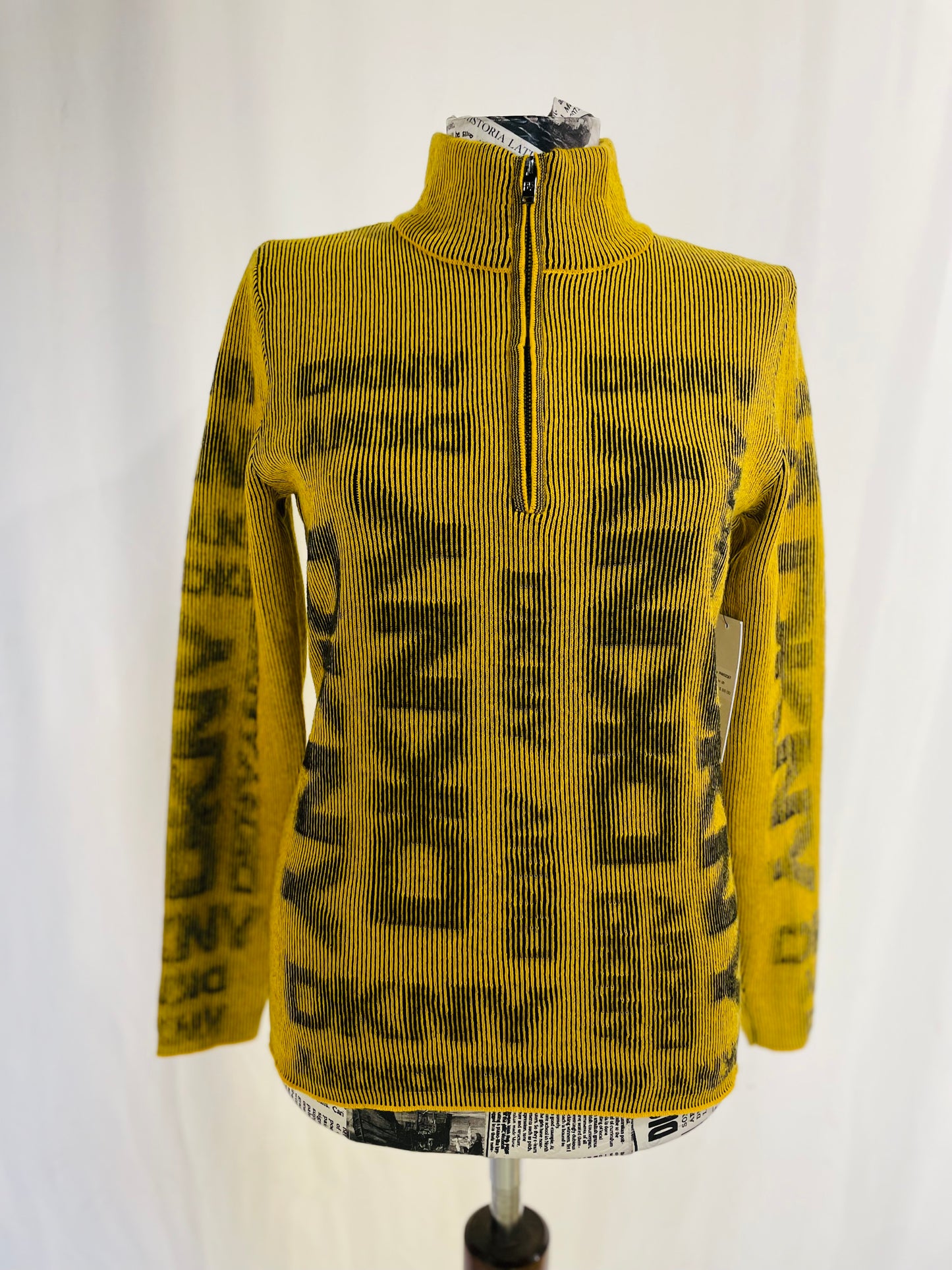 Dkny sweater
