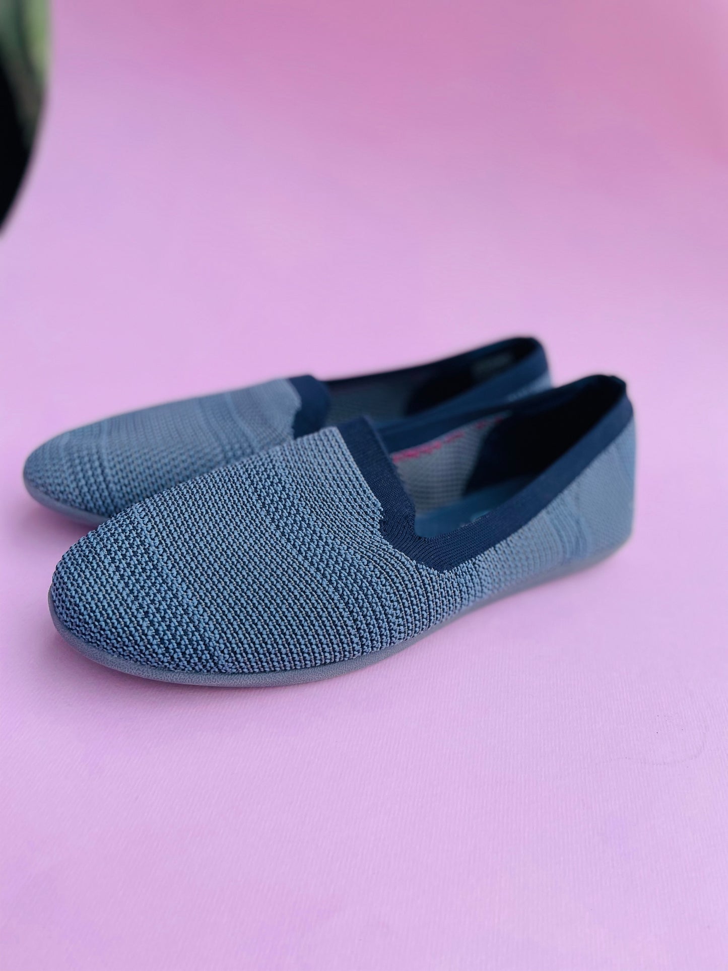 Sketchers shoes