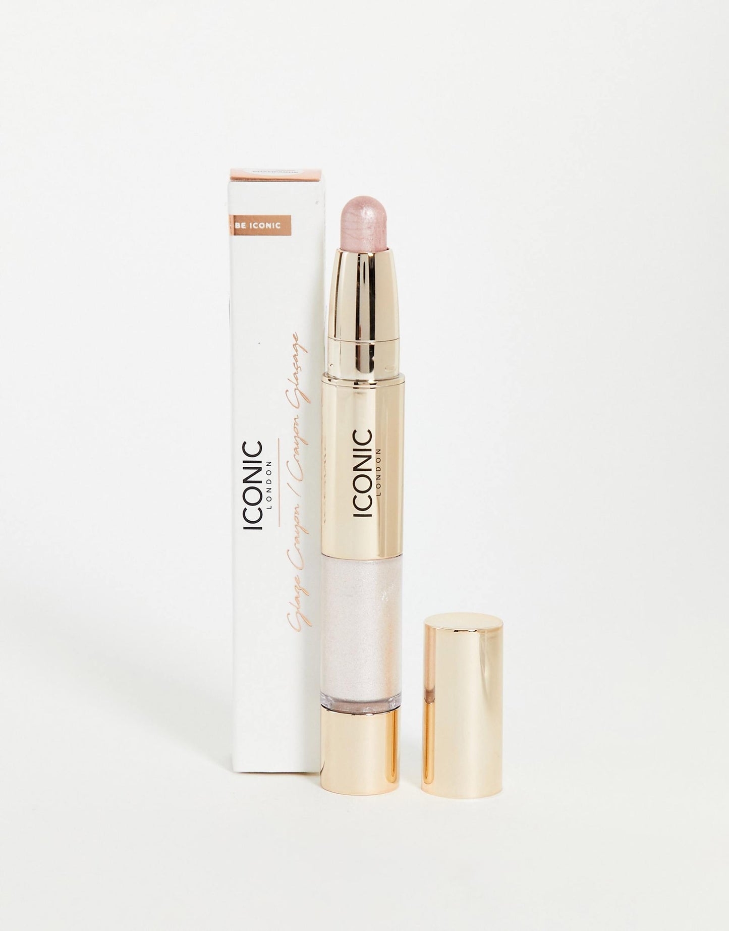 Iconic London 2 in 1 shimmering eye crayon with metallic pigment designed to create golssy shade quartz