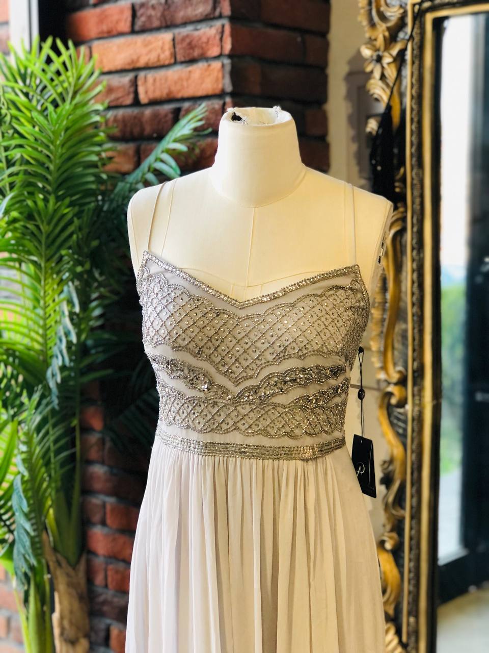 Adrianna papell dress uc -d 70