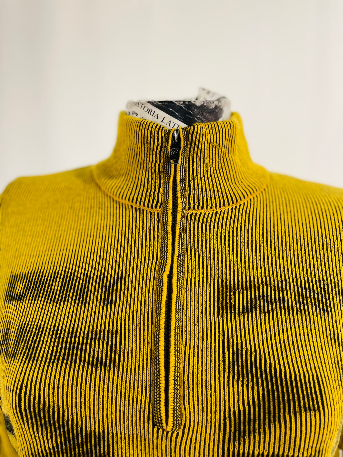 Dkny sweater