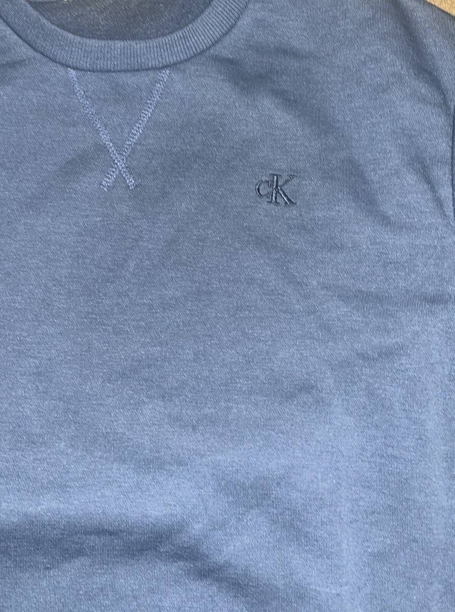 Calvin klein sweater