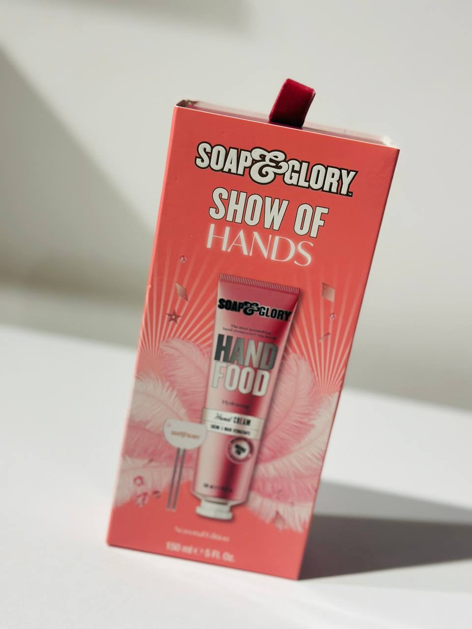 Soap & Glory Show of Hands Deluxe Size Hand Food gift set
