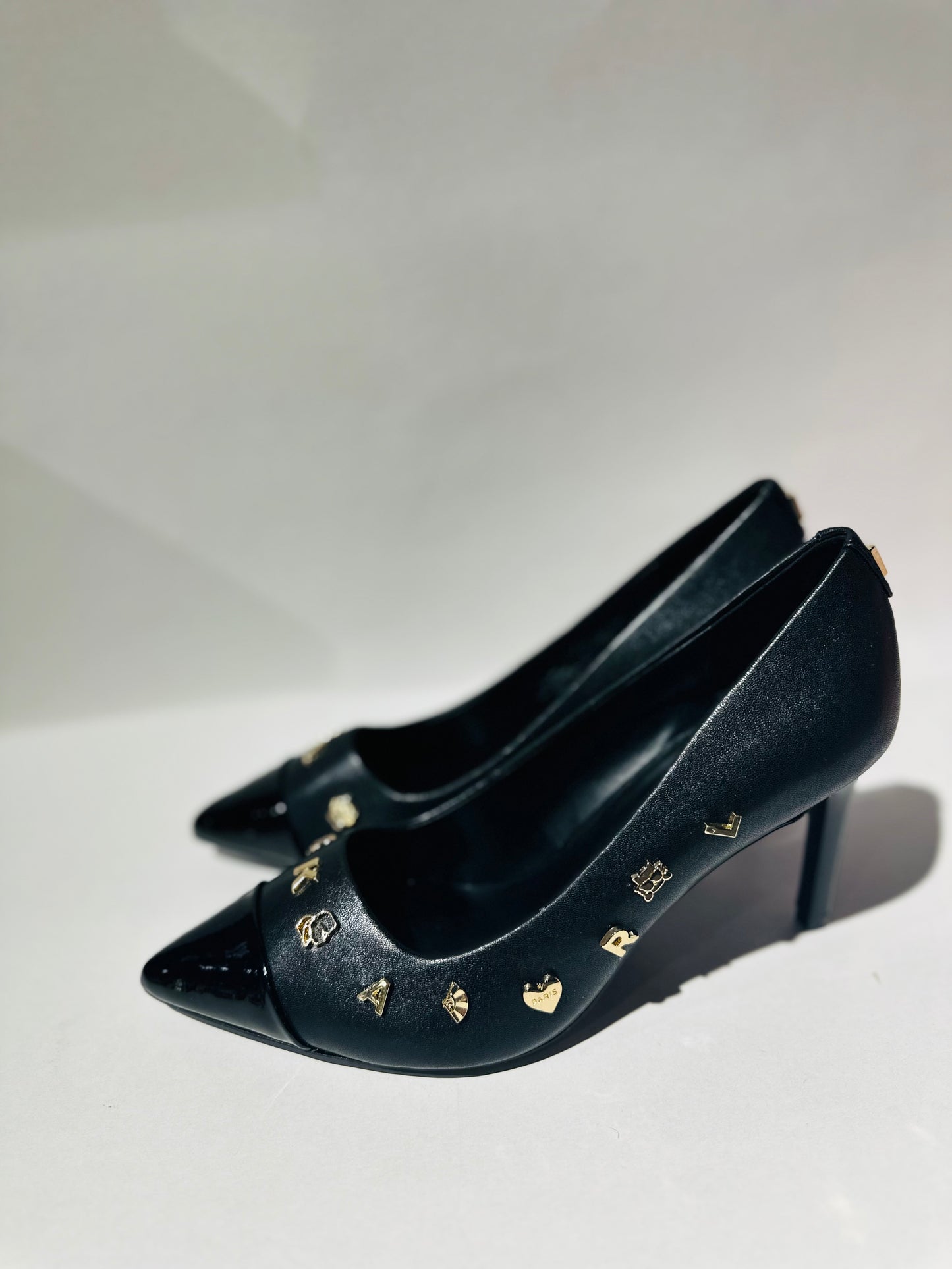 karl lagerfeld shoes size 39