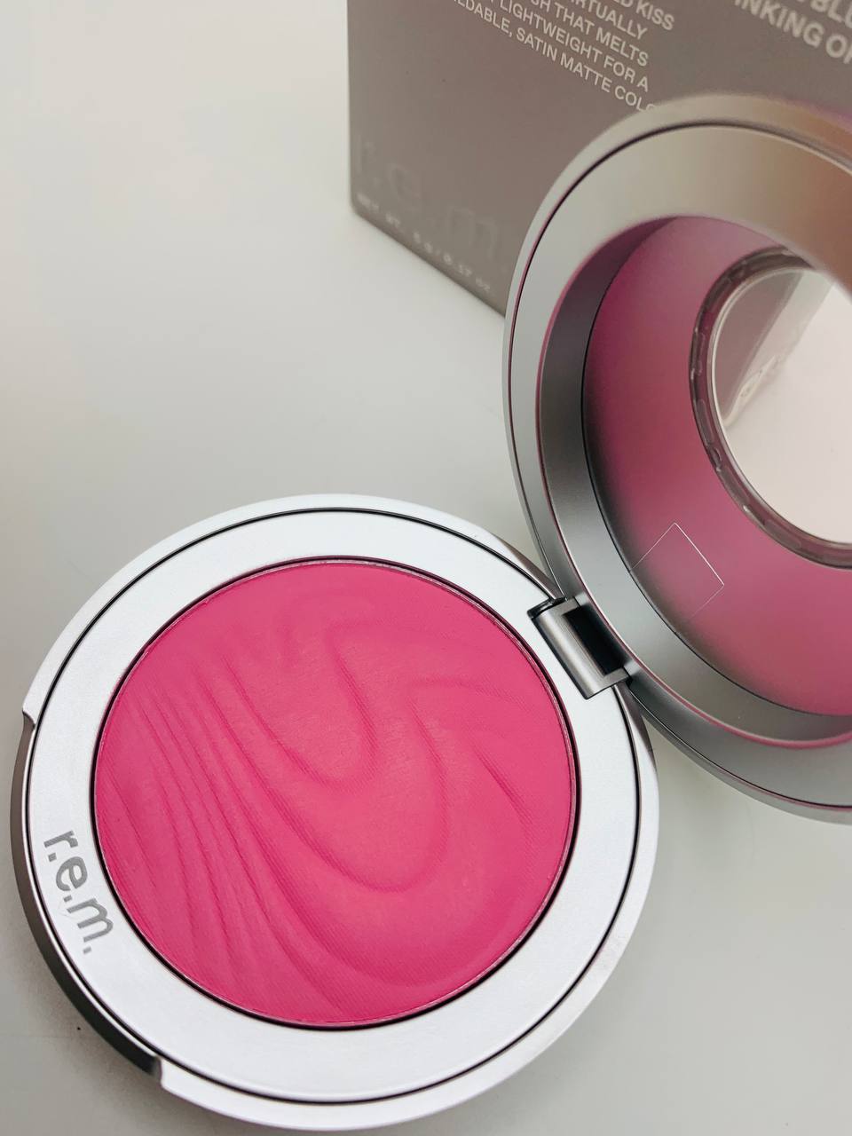 R.e.m. blush pinking of u