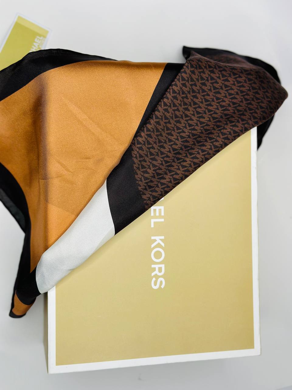 Michael kors scarf