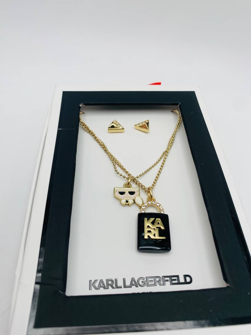 Karl Lagerfeld set