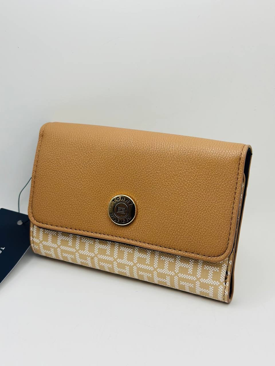 Tommy Hilfiger wallet