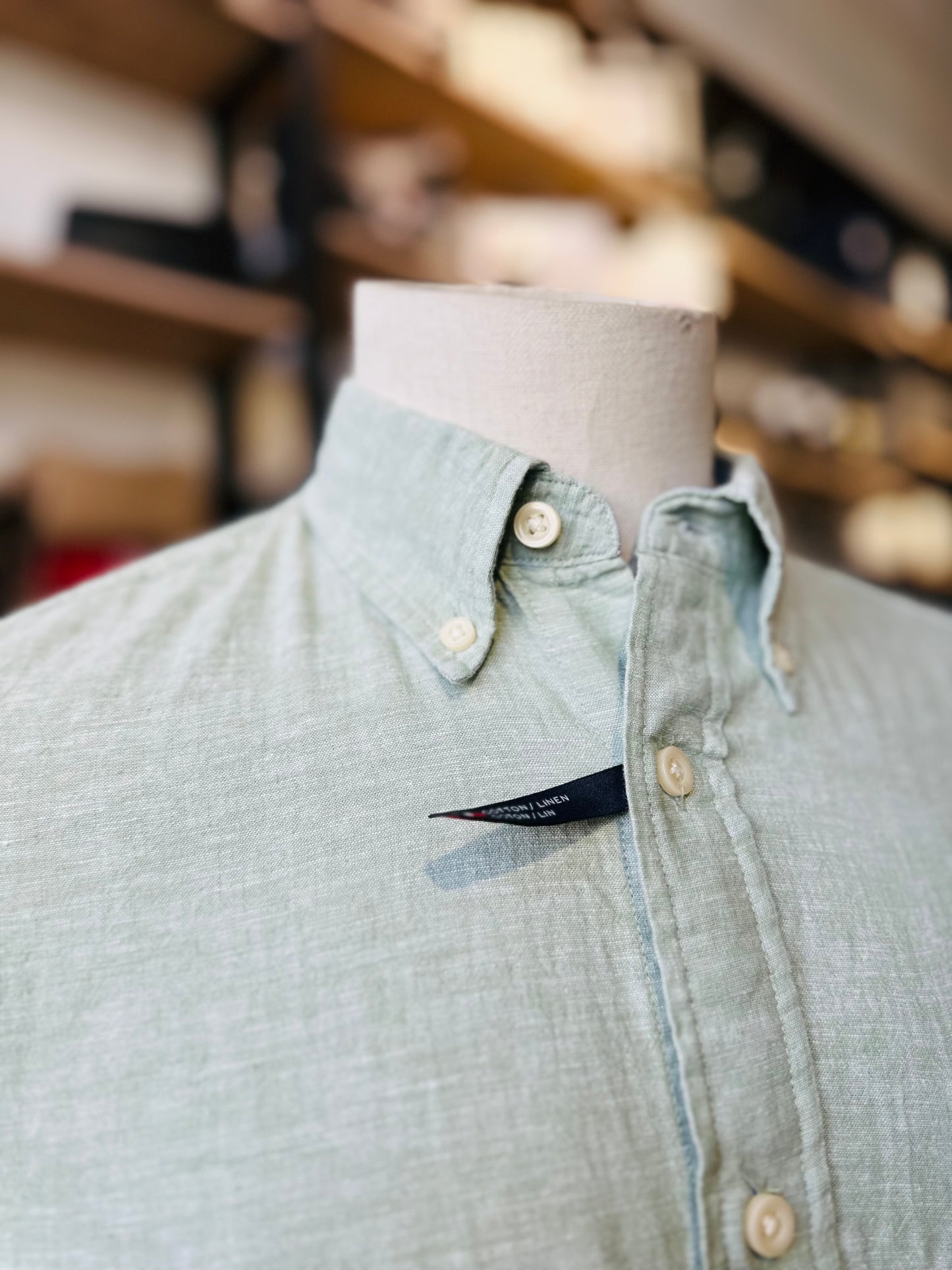 Tommy Hilfiger shirt size small