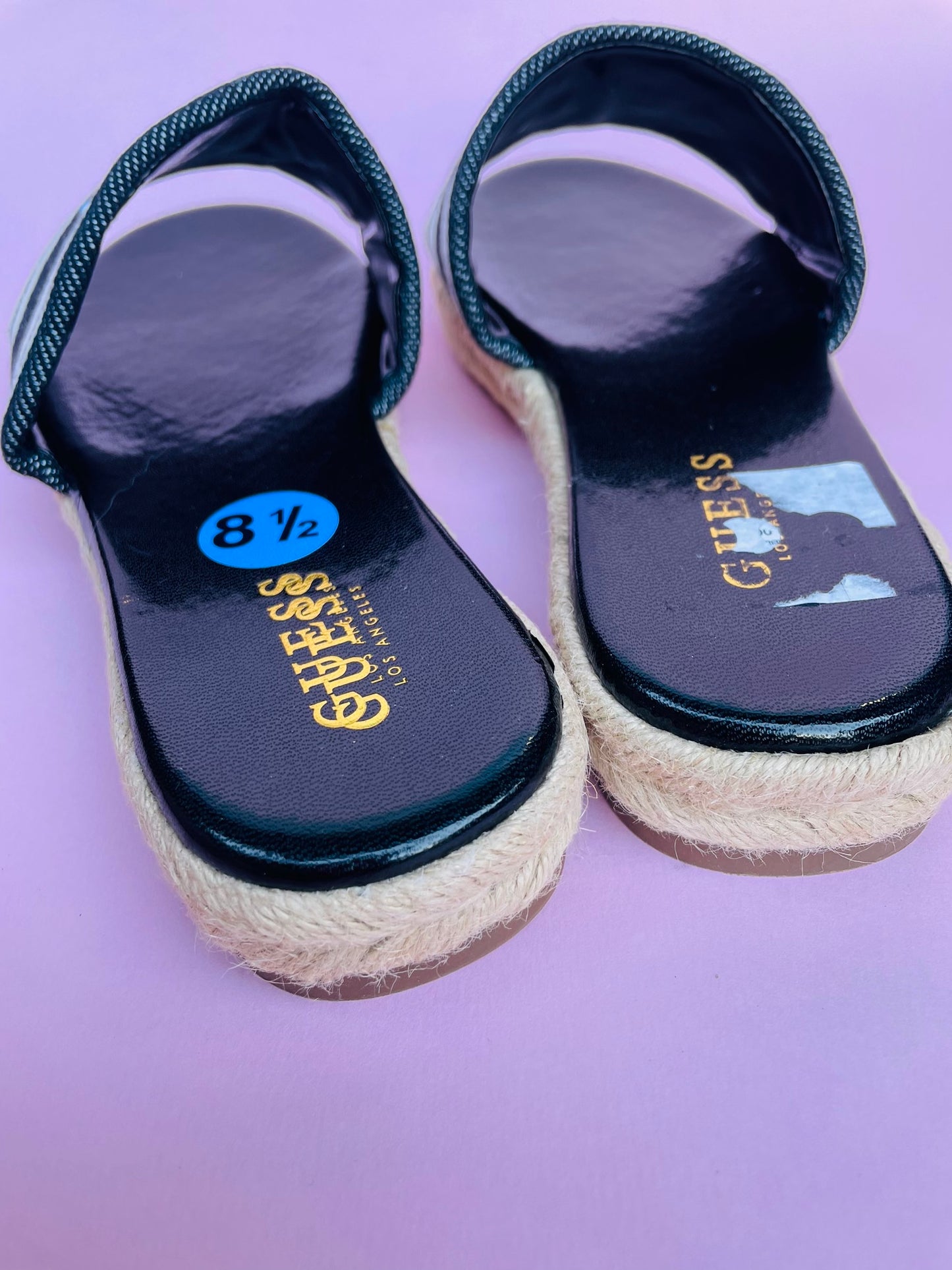 Guess sandal
