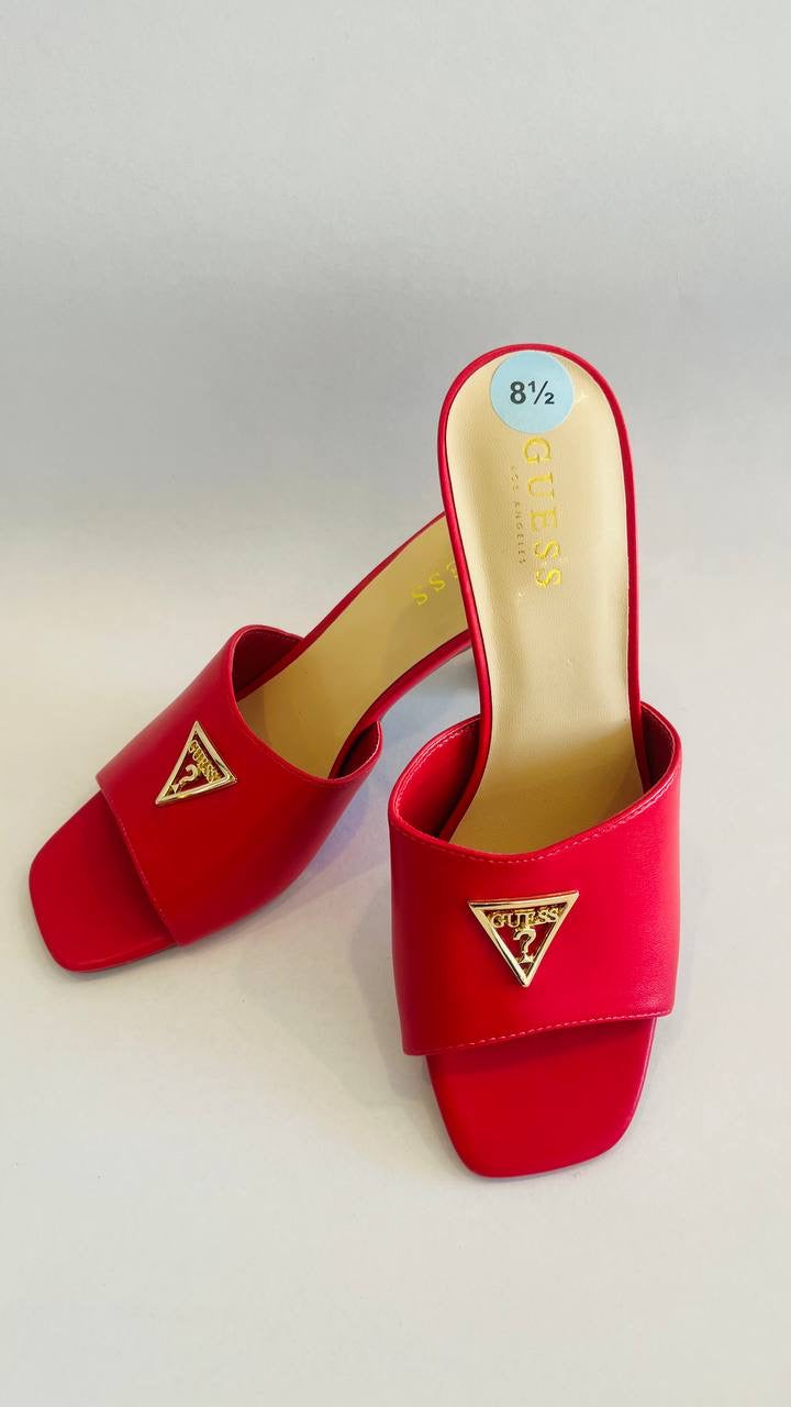 Guess sandal size 39
