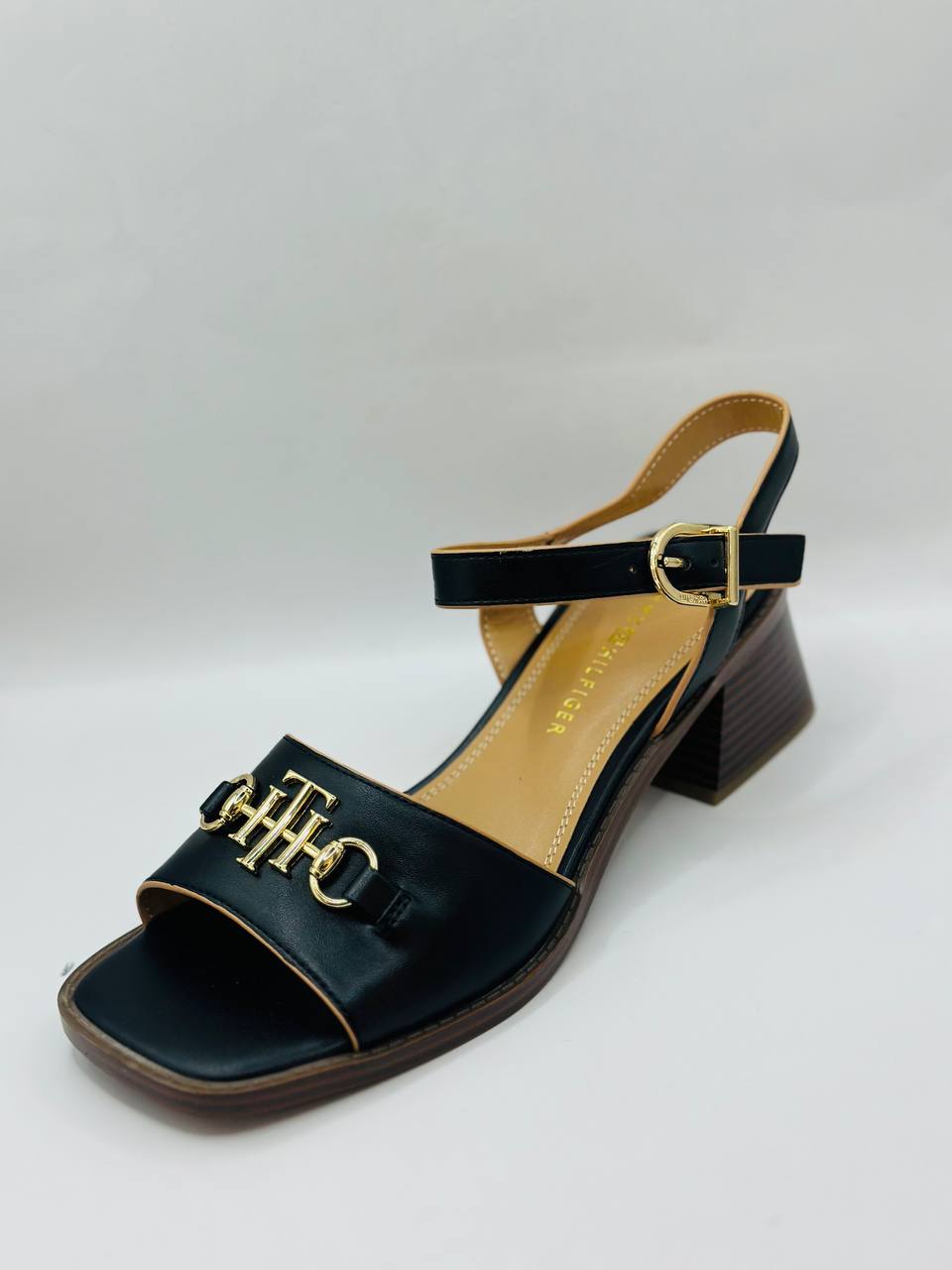 Tommy Hilfiger shoes size 38.5
