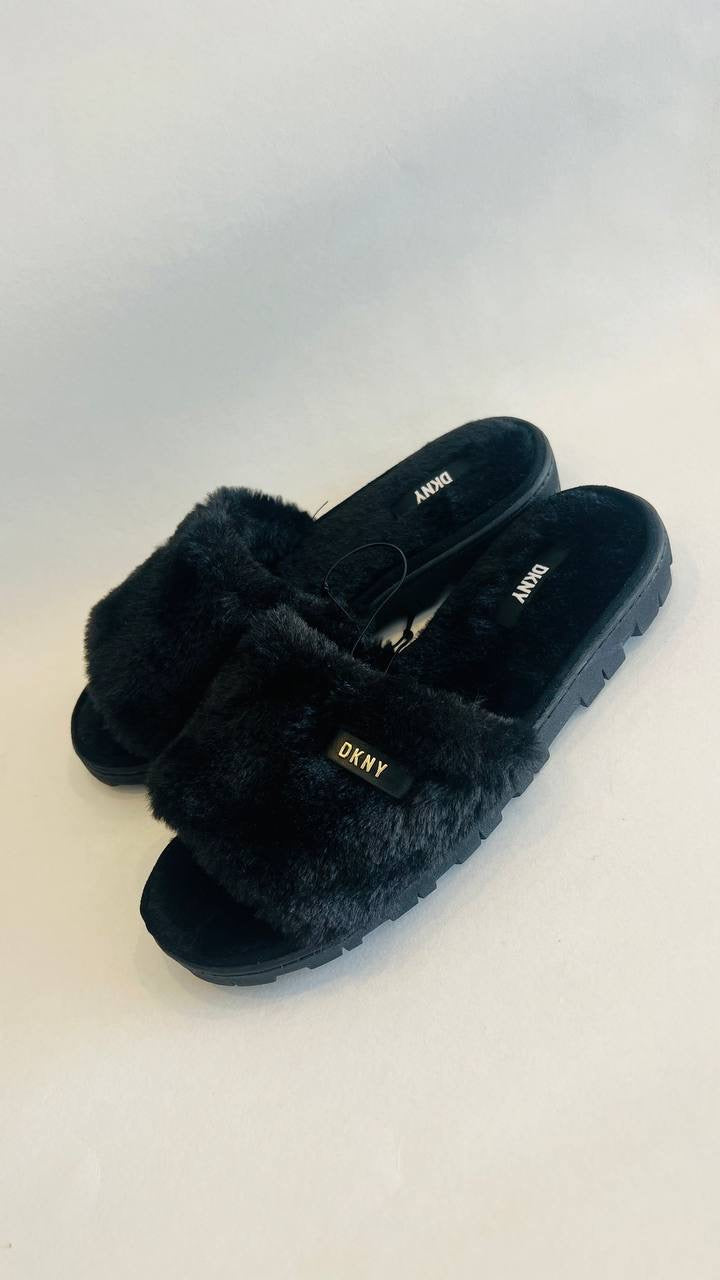 Dkny sandal size 37.5