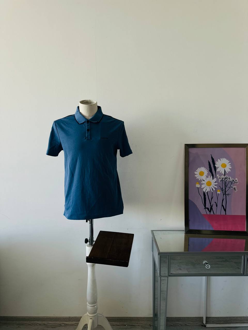 Calvin Klein shirt size small