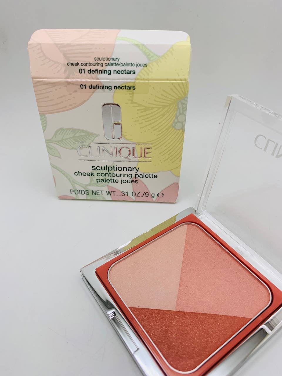 Clinique cheek contouring palette