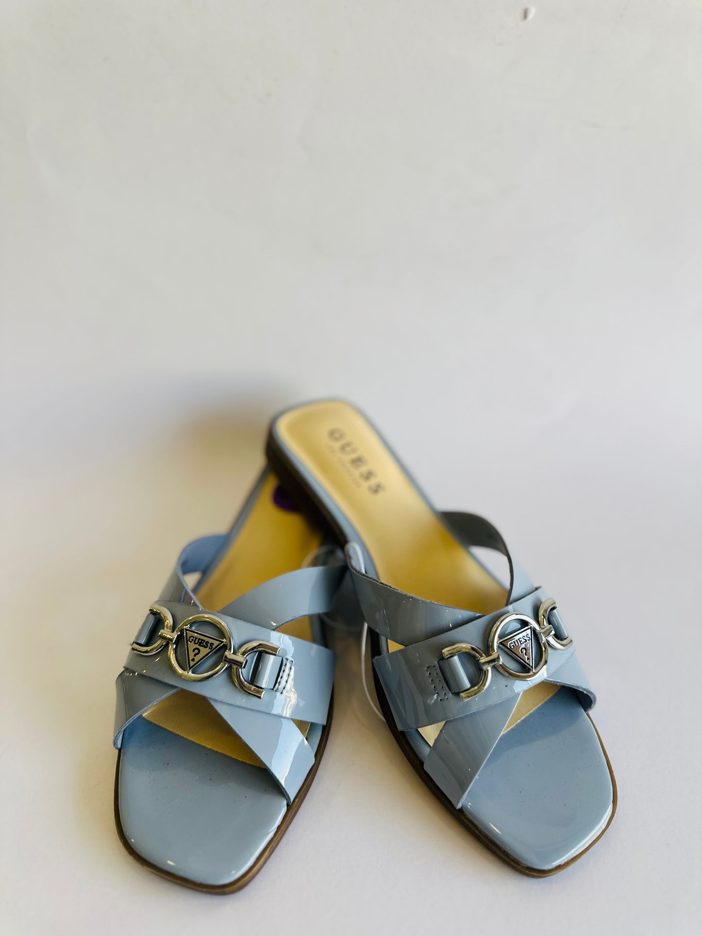 Guess sandal blue size 37