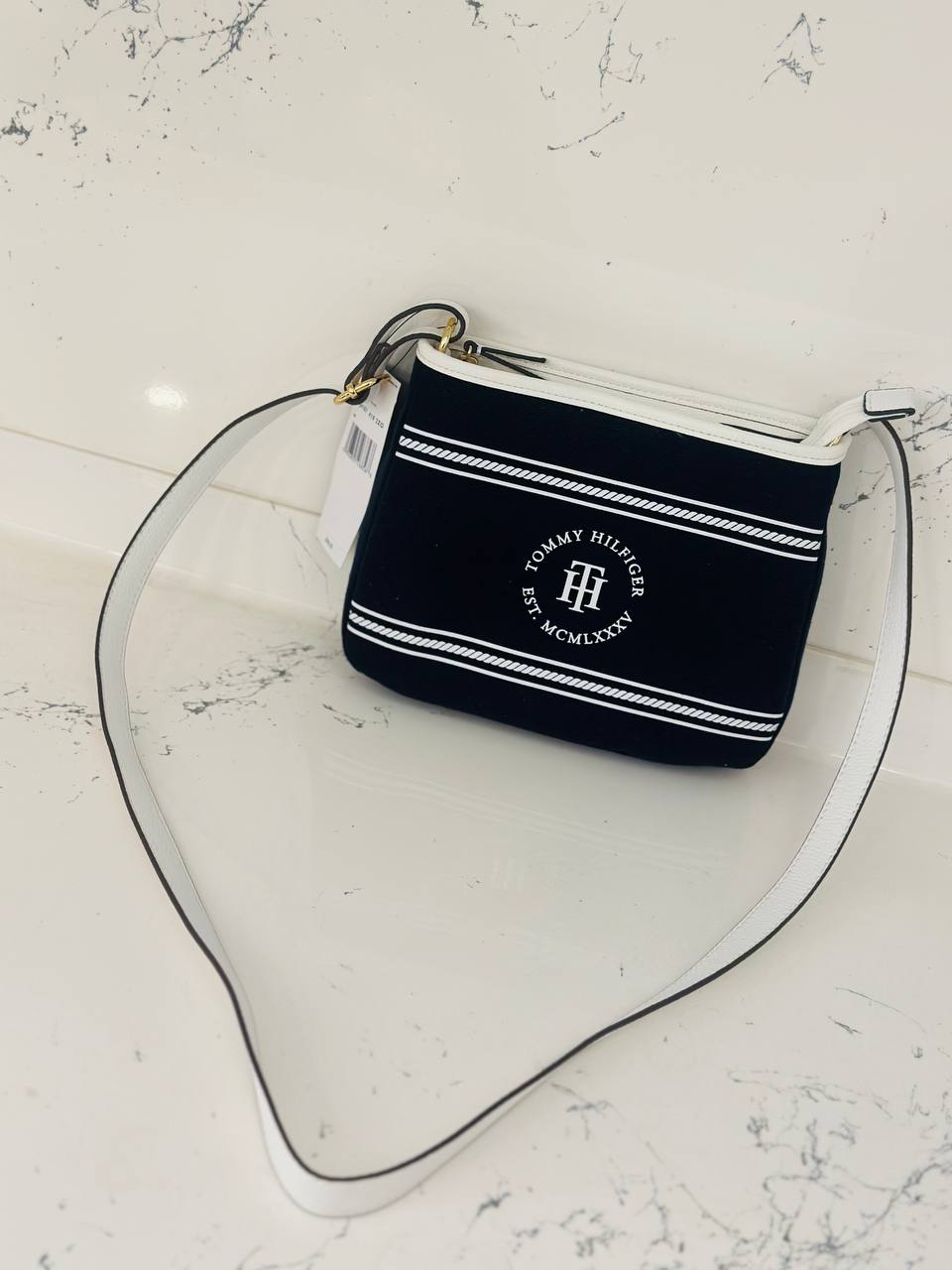 Tommy Hilfiger bag