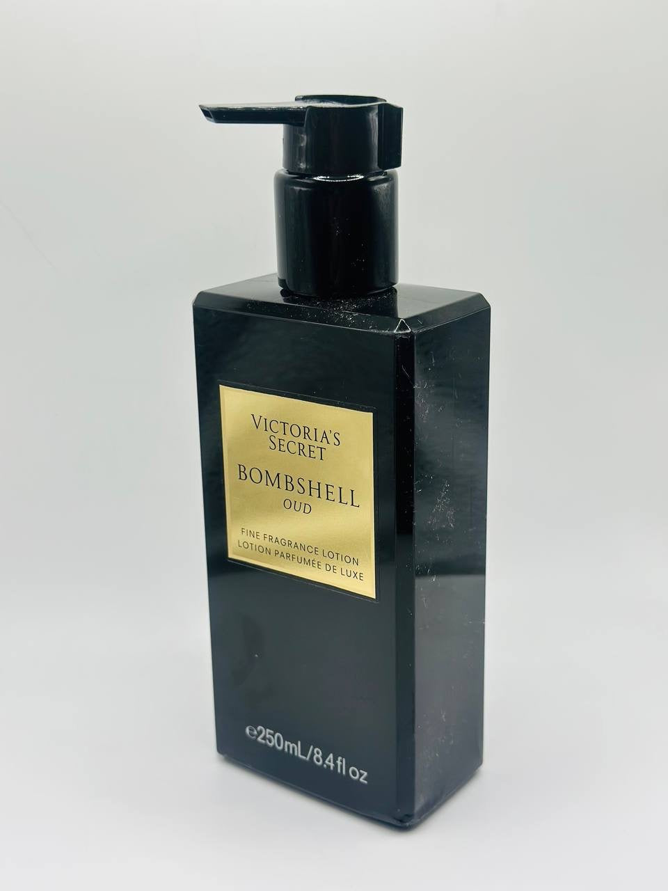 Victoria secret bombshell oud lotion