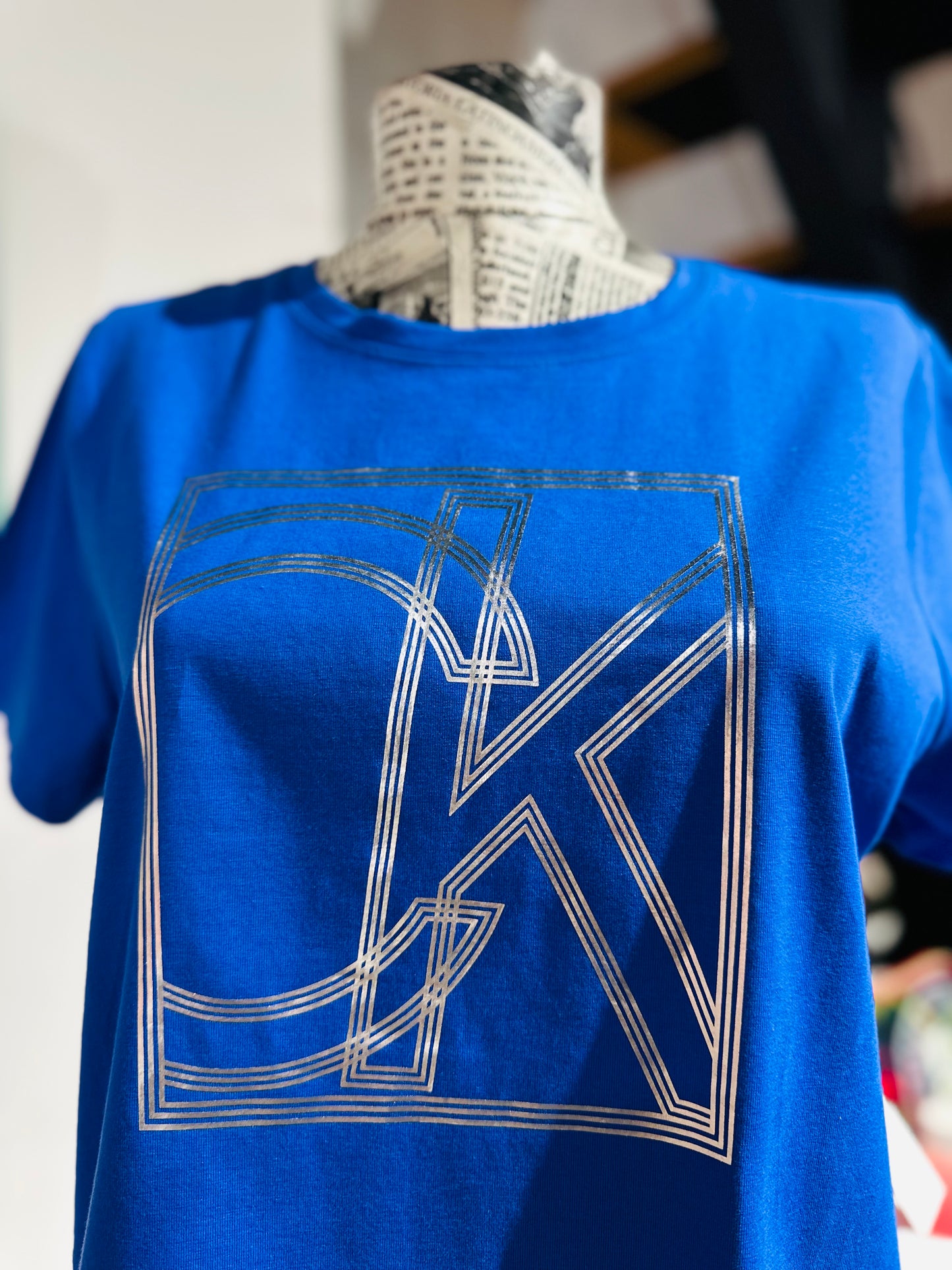 Calvin Klein t-shirt size medium