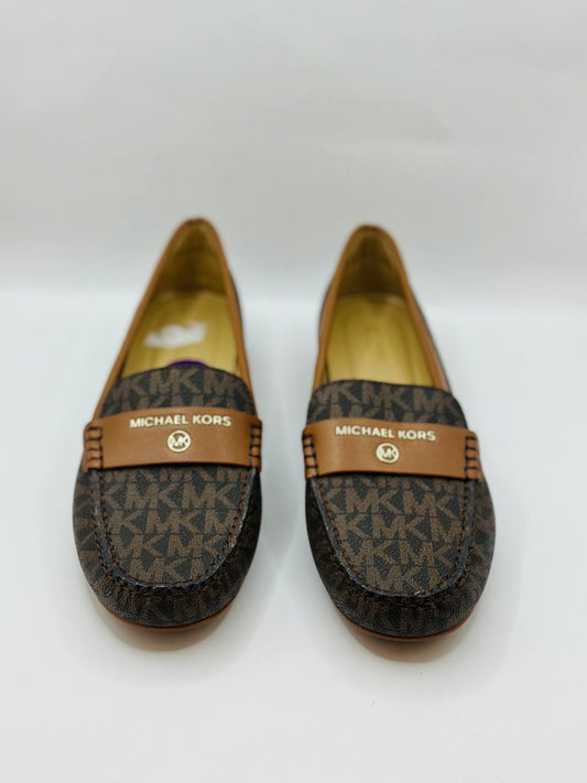 Michael kors shoes size 36