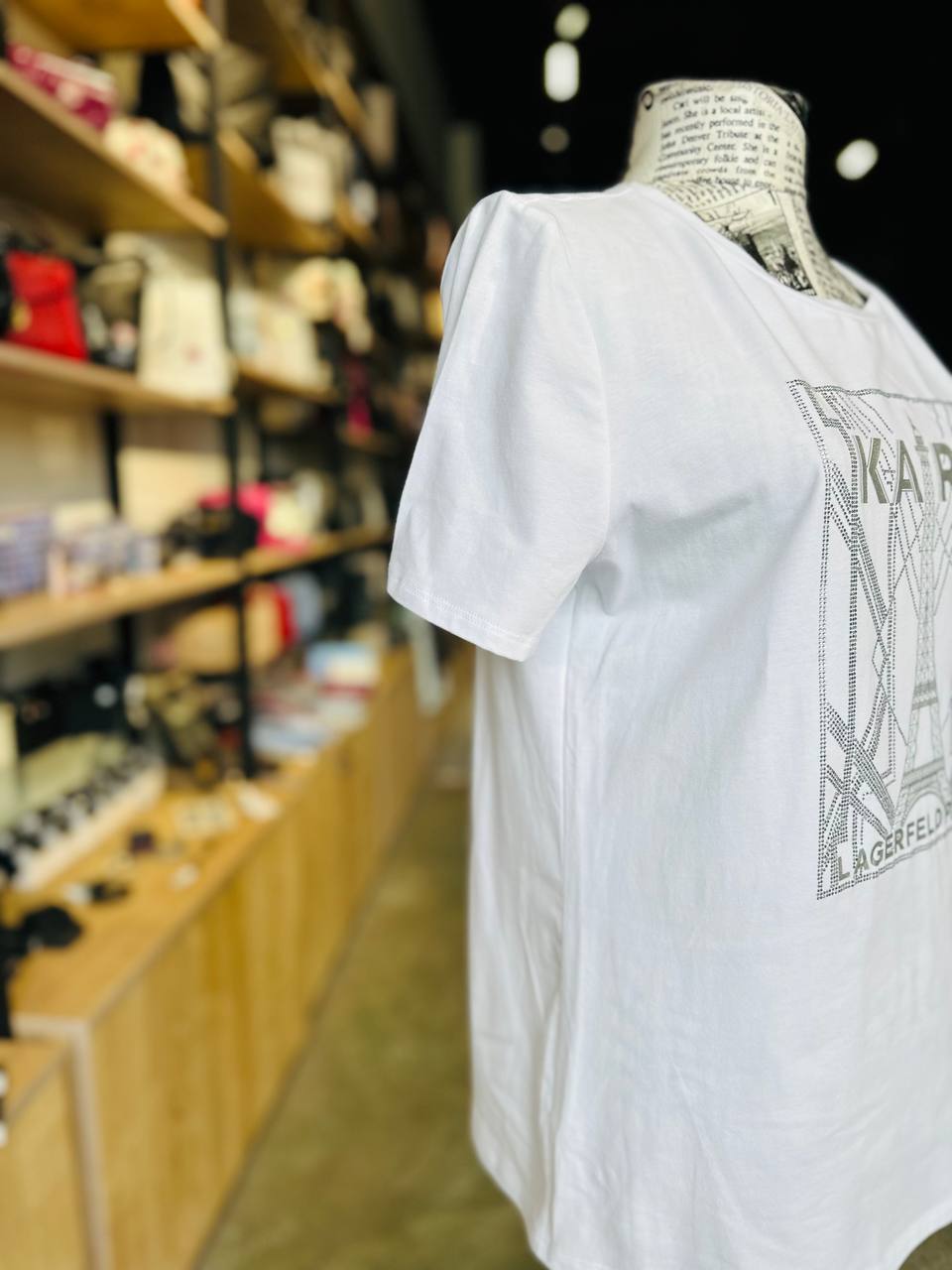 Karl Lagerfeld shirt size medium