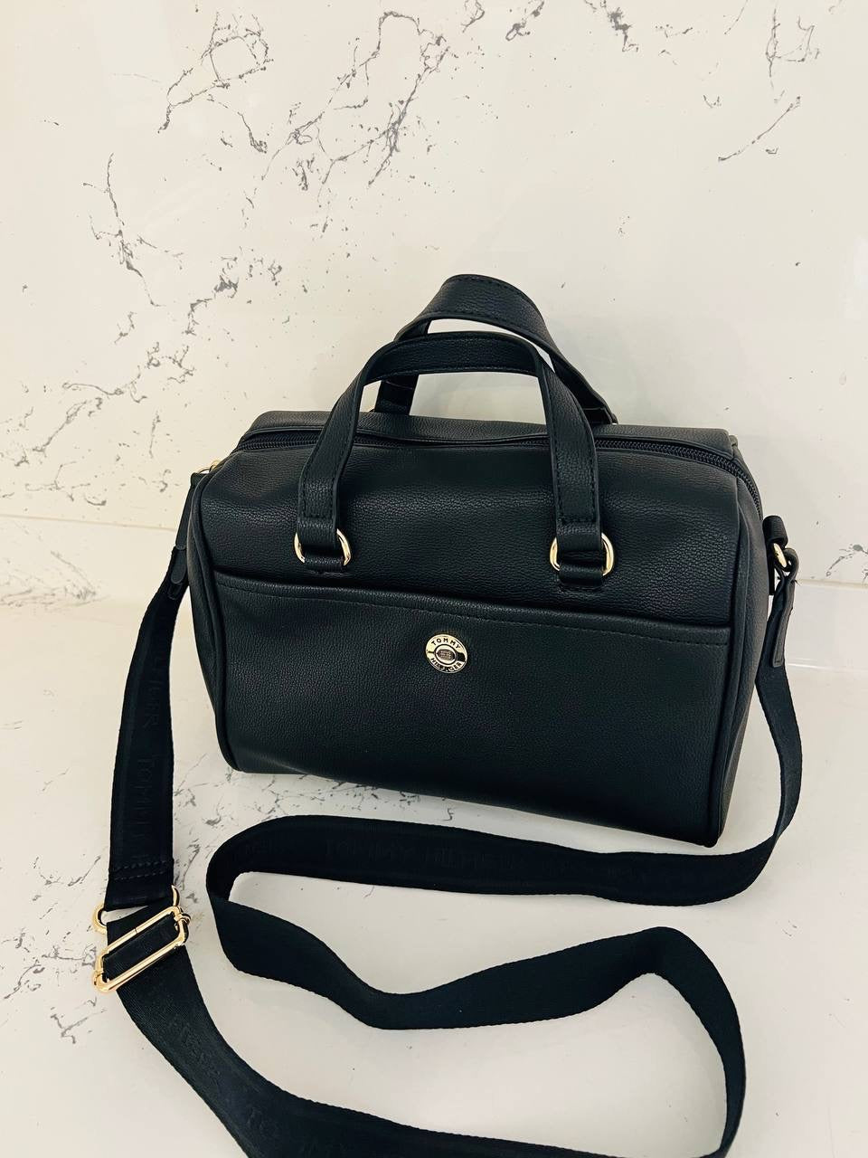 Tommy Hilfiger bag