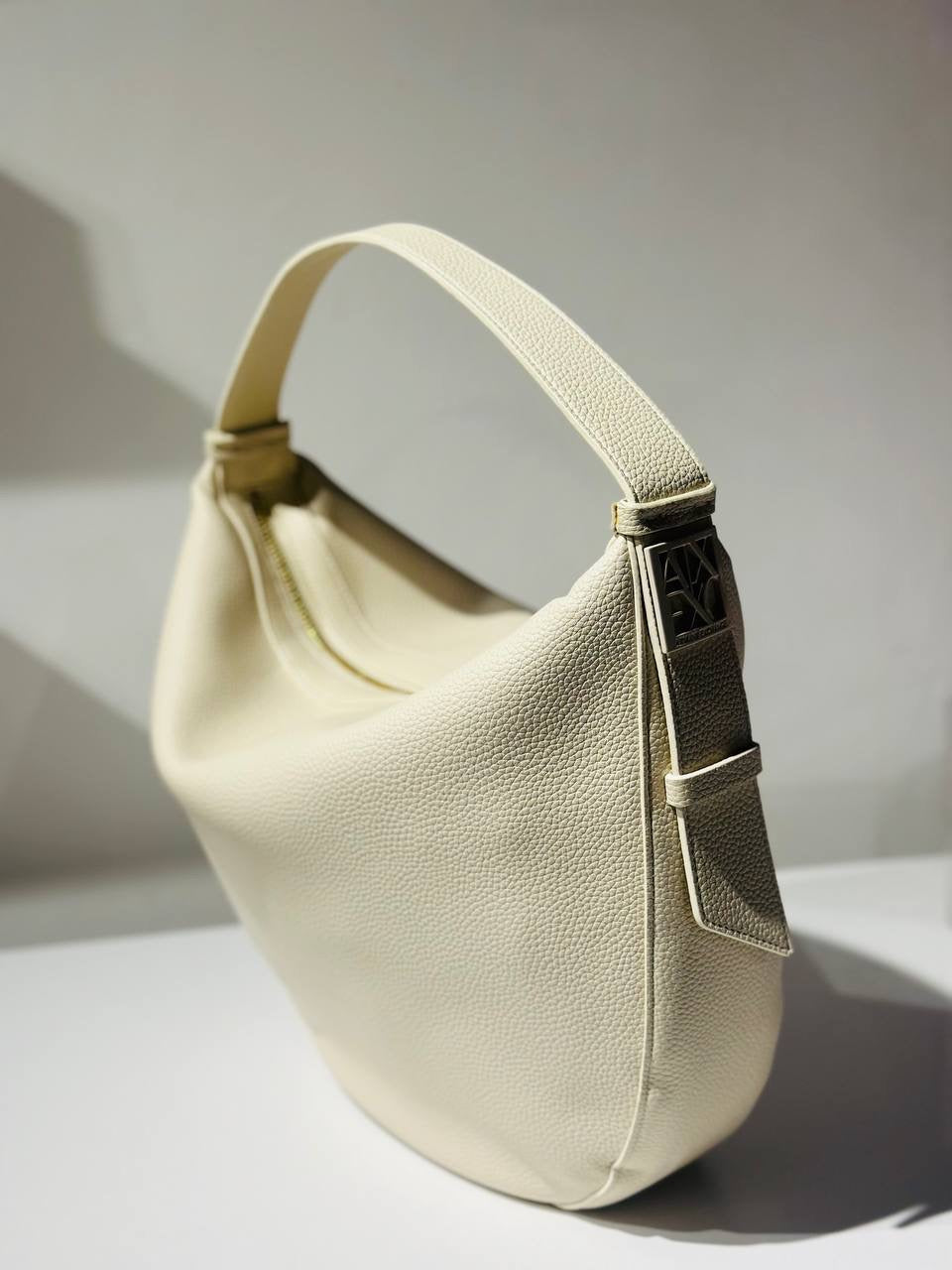 Armani exchange off white bag big size