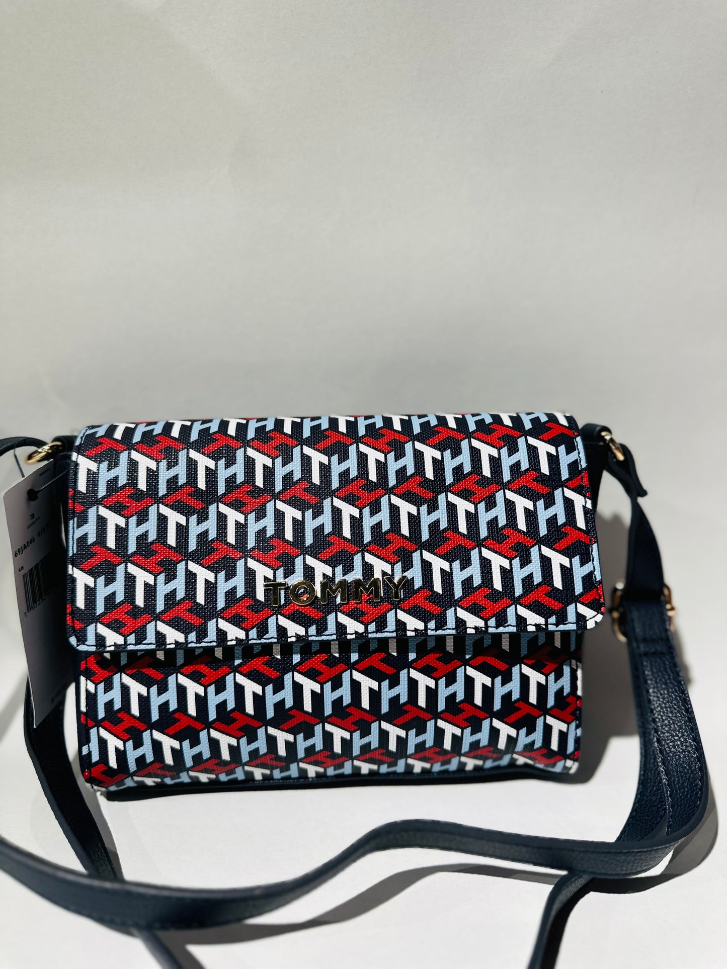Tommy Hilfiger crossbody bag