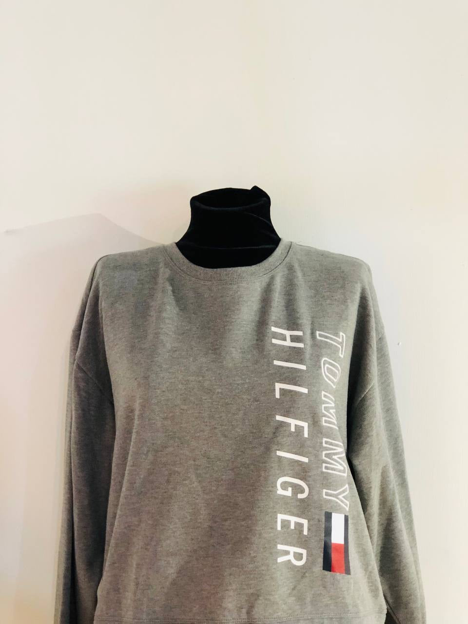 Tommy Hilfiger sweater