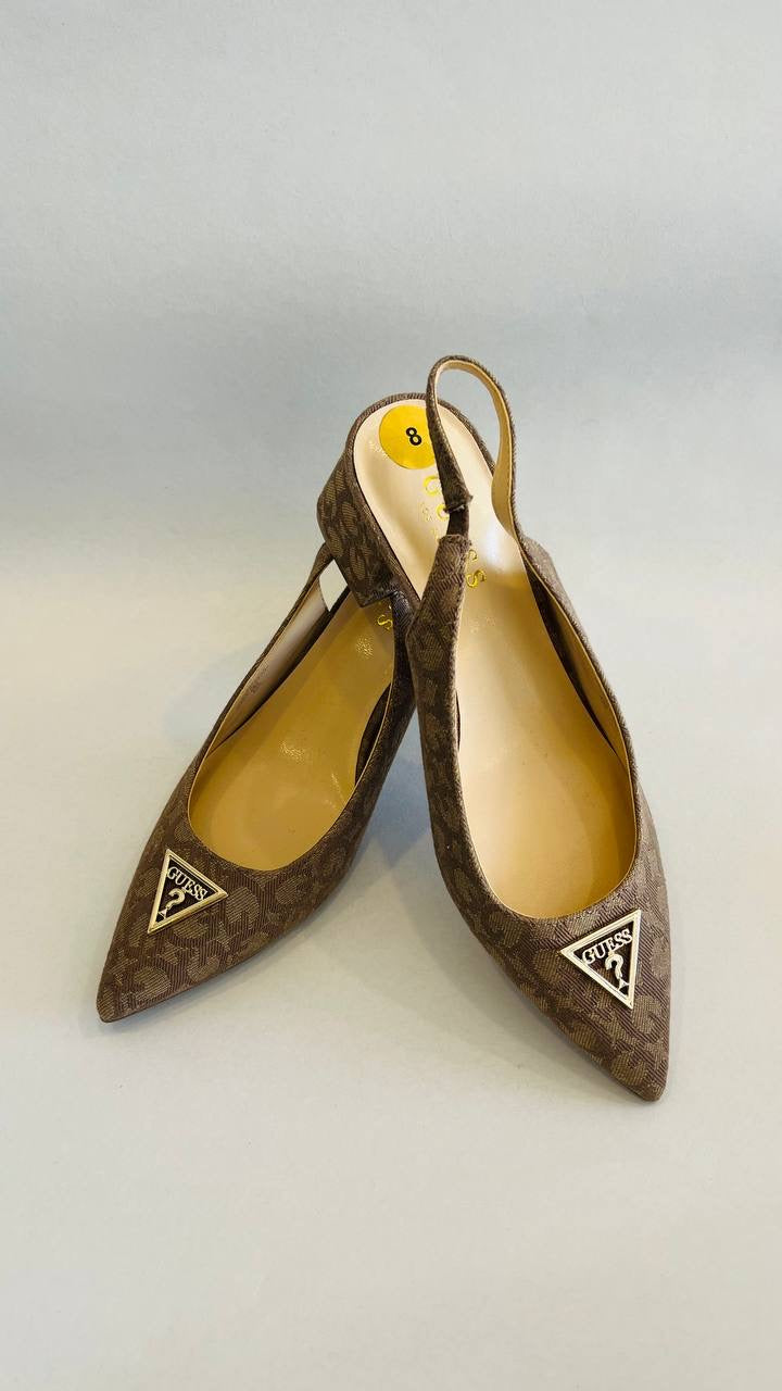 Guess shoes size 38.5