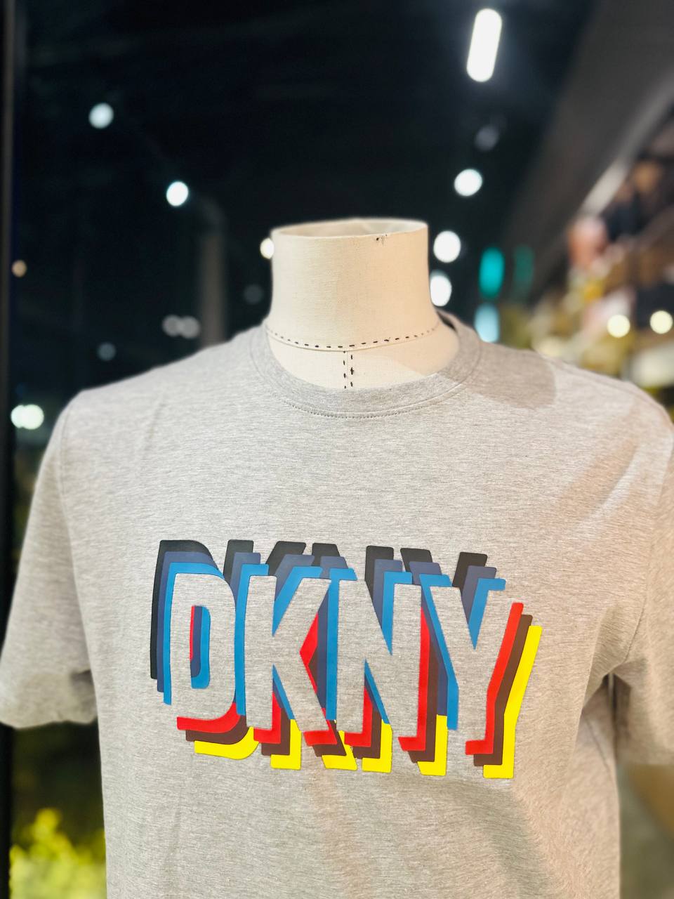 Dkny shirt size medium